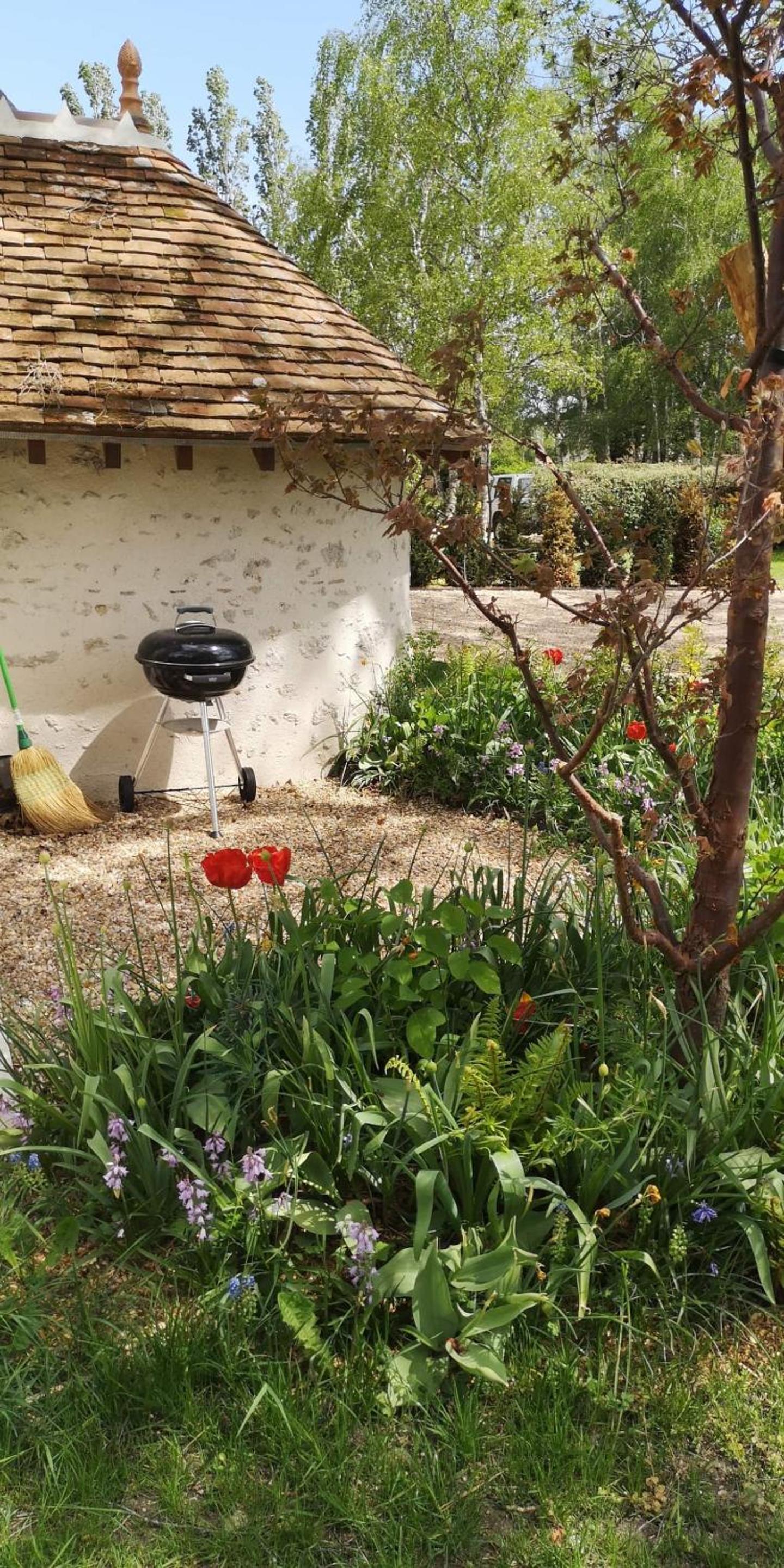 Le Petit Pavillon view 3