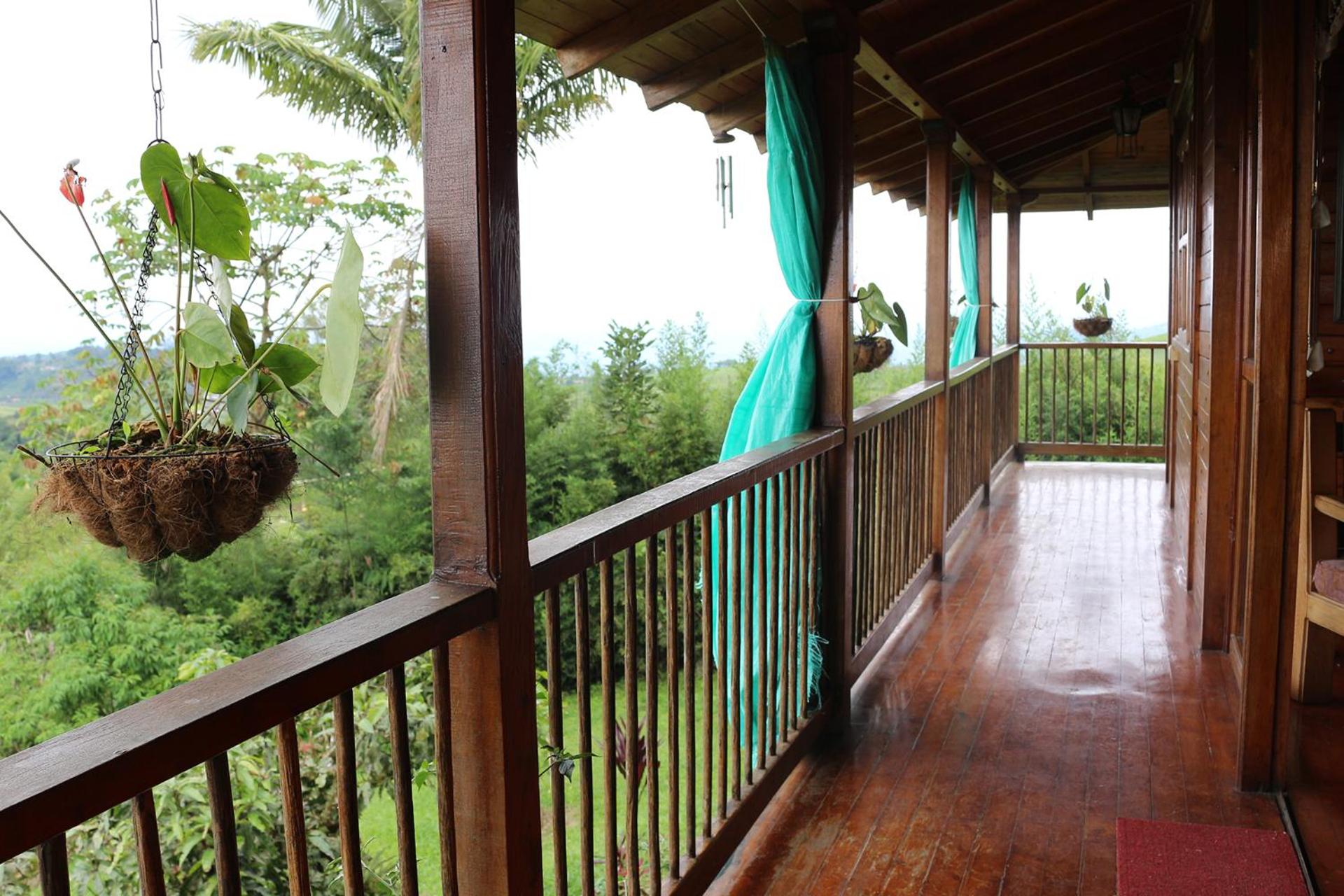 Finca Chalet La Tawa
