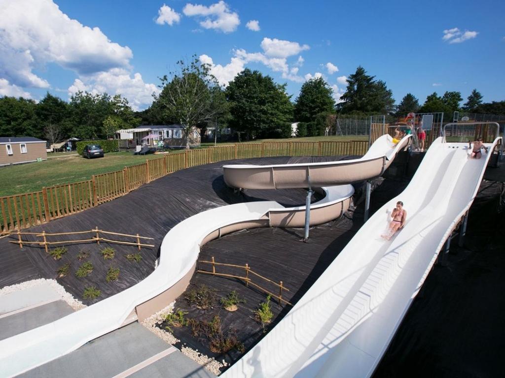 Camping les Gorges du Chambon