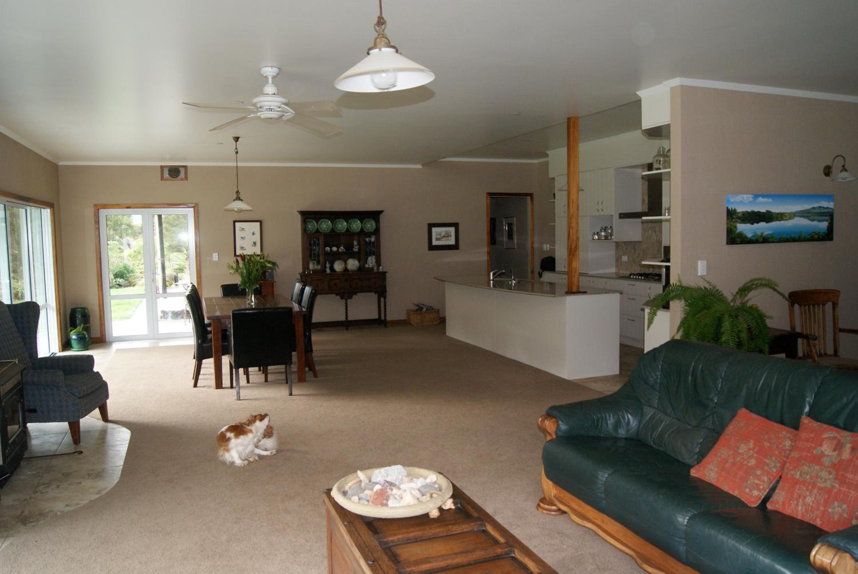 Gully Retreat Karapiro