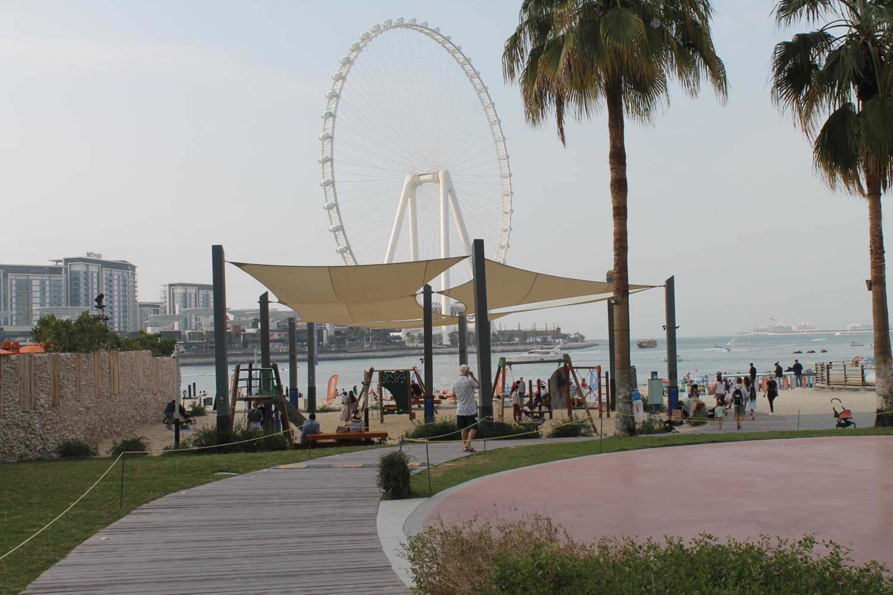 Newly furnished One Bedroom Apartment next to Metro & Beach in Marina Residence