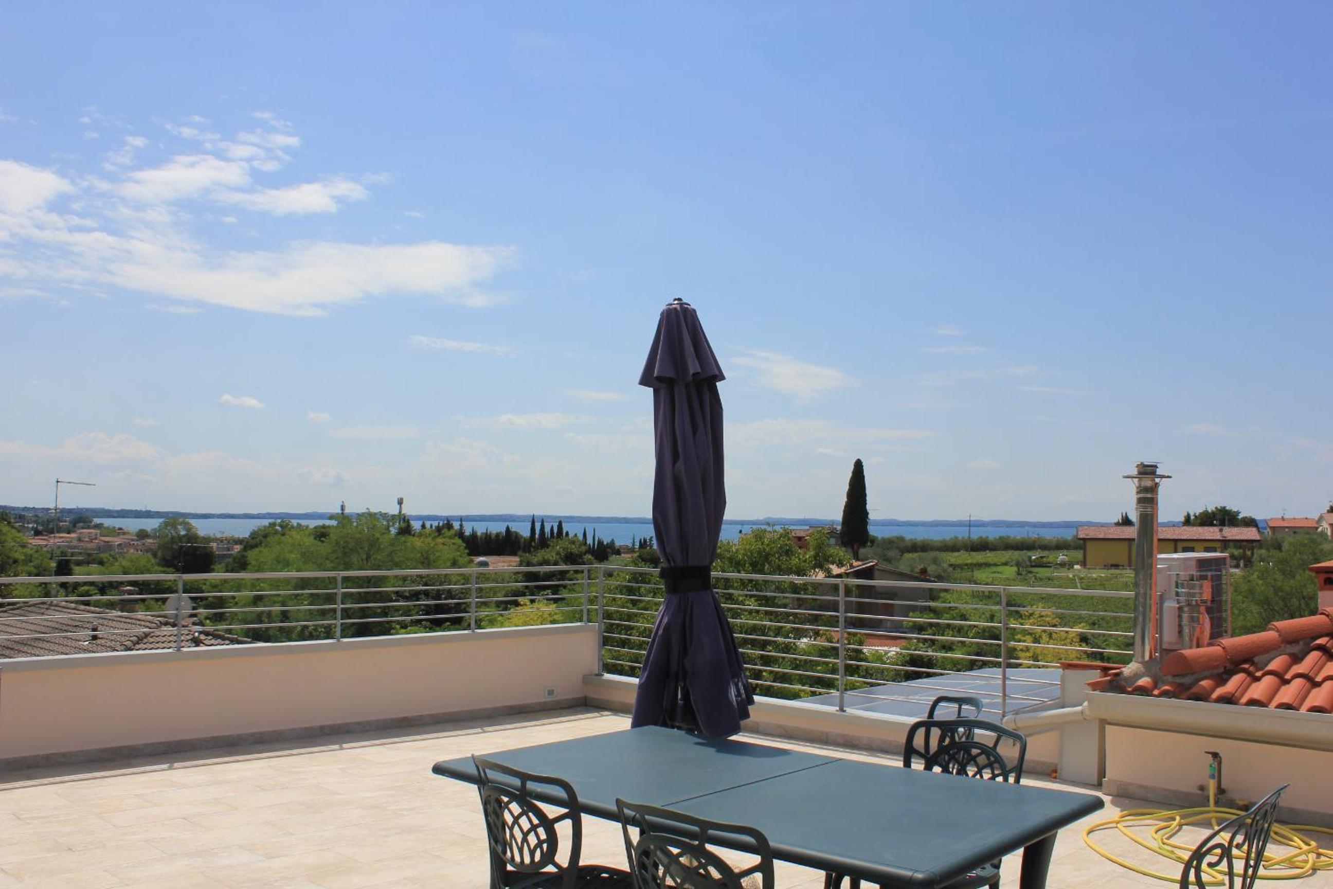 Villa Paradiso del Garda Belvedere view 4