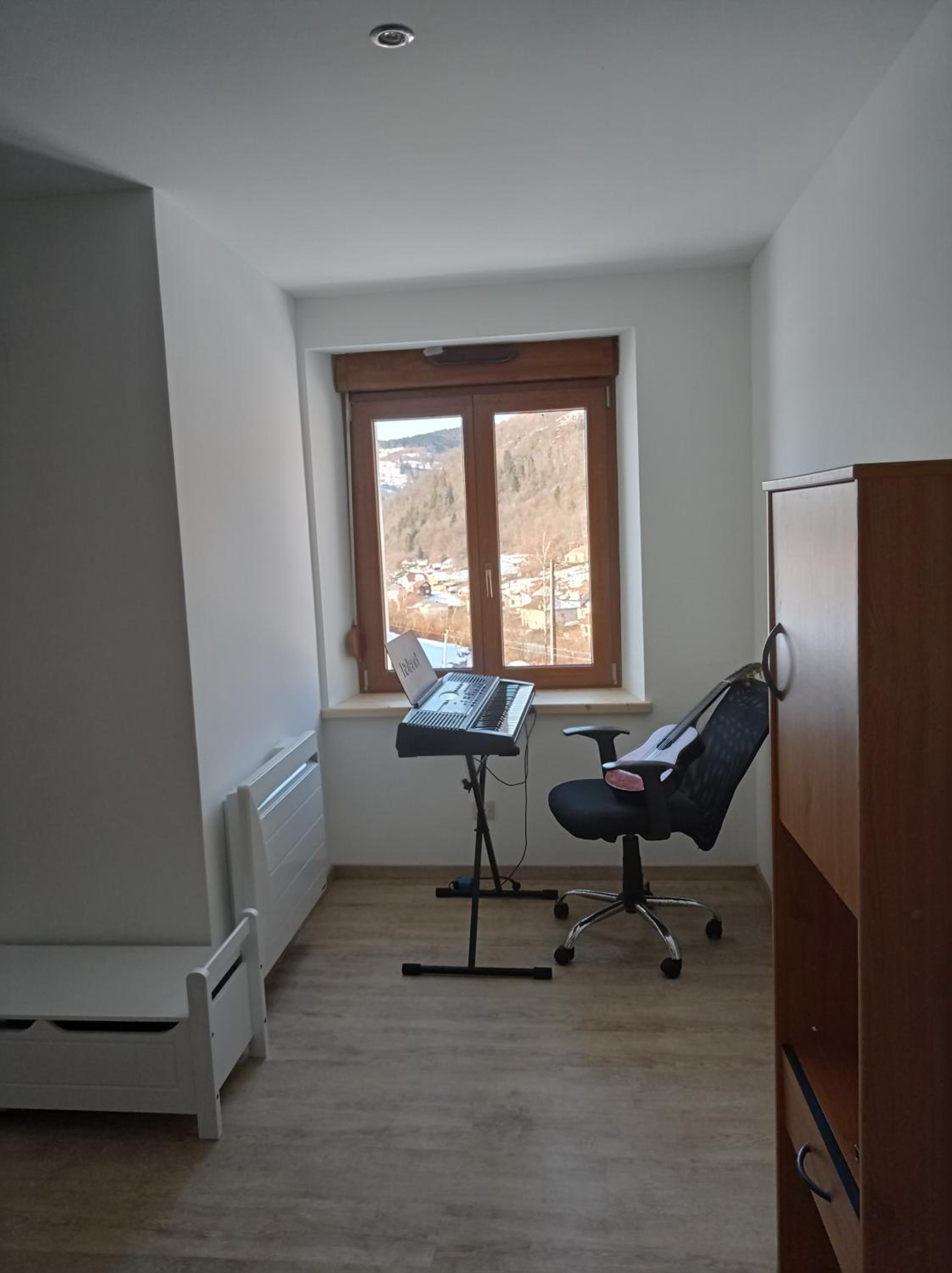 Photo 6