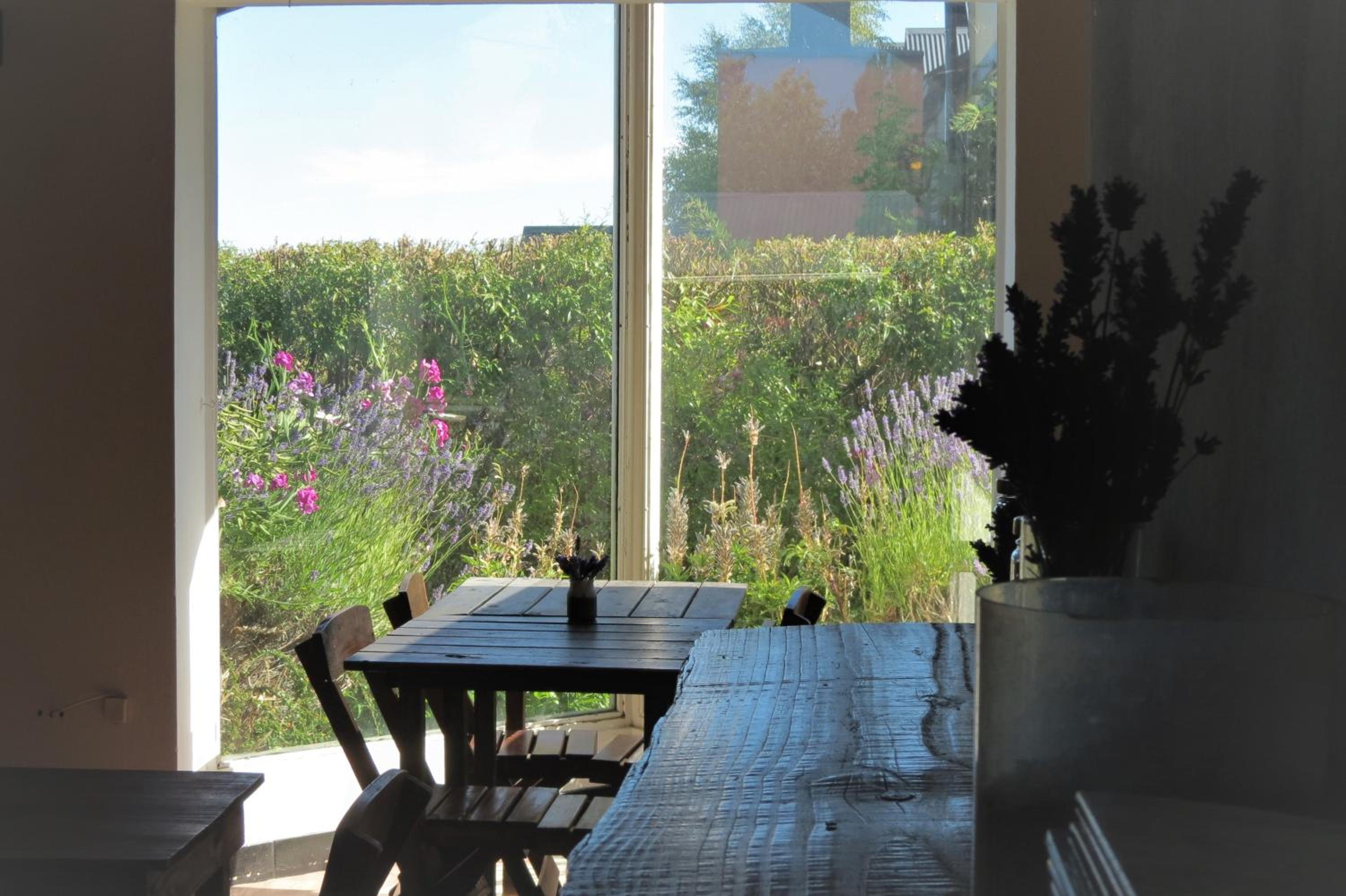 AONIKENK HOSTEL