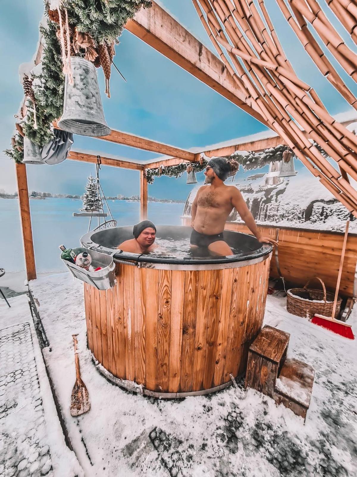 Costa del Kryspi Całoroczne Domy na Wodzie view 4