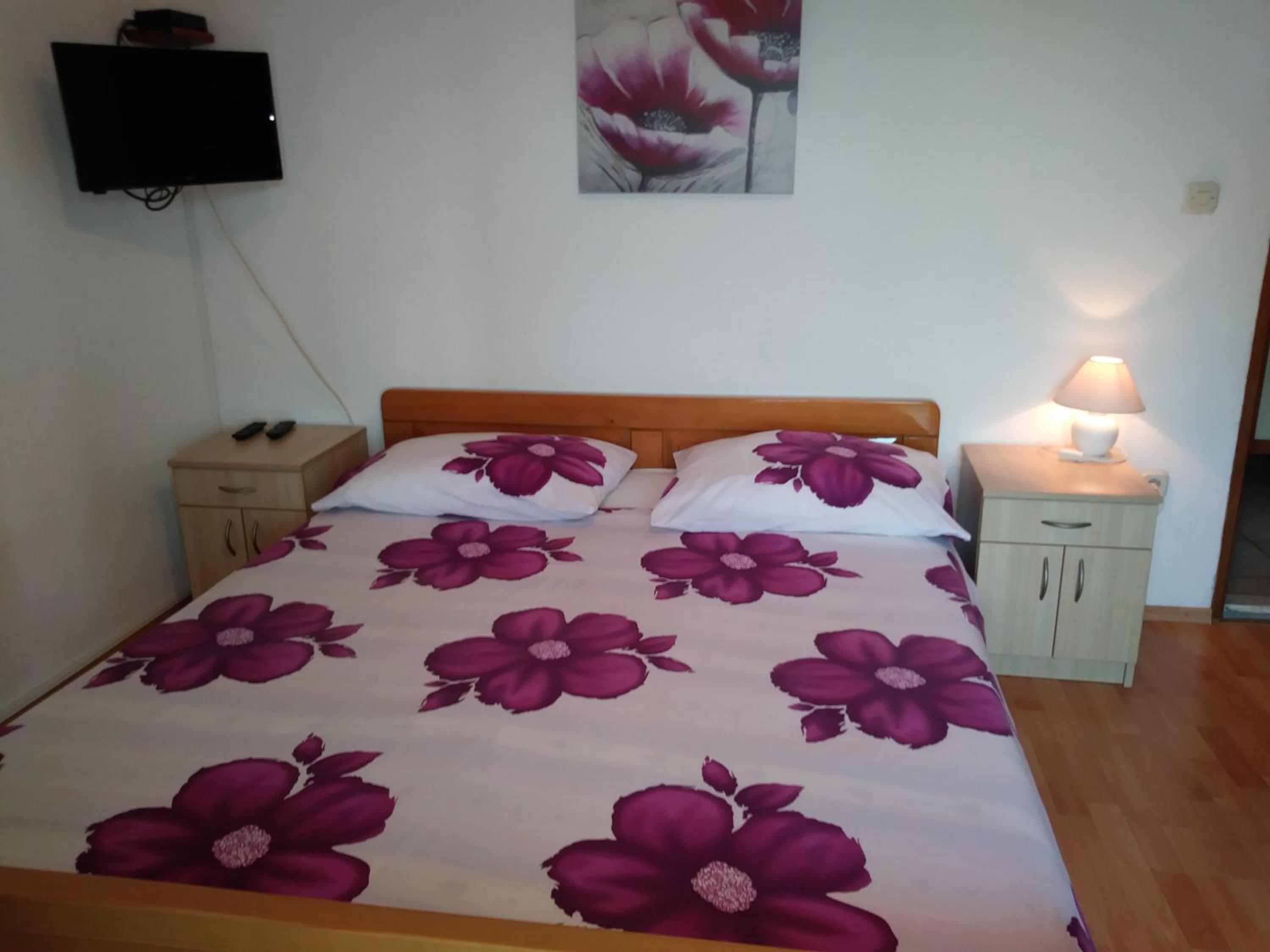 Nives apartmani