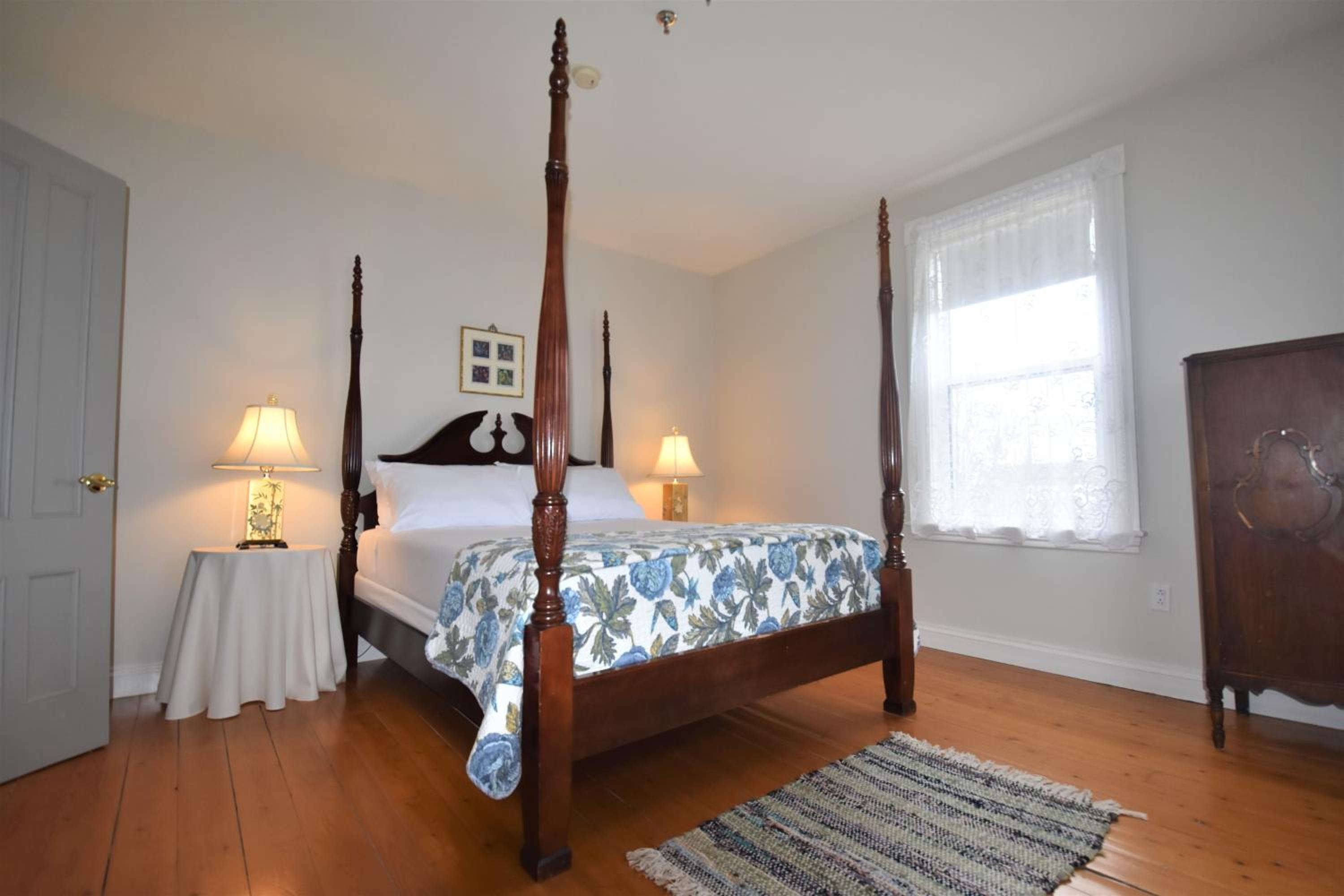 Hillcrest Hall Country Inn, Foto 20