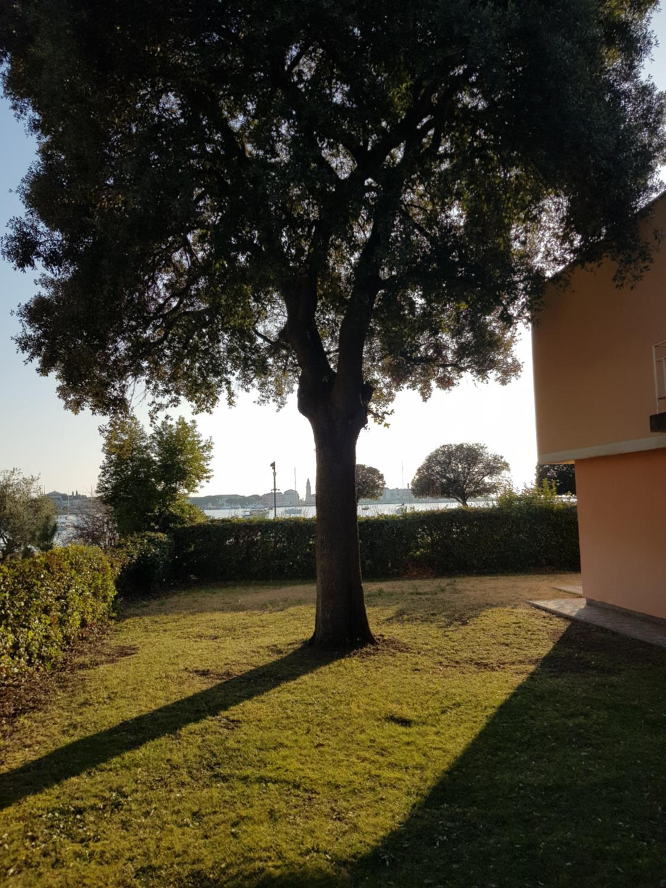 VILLA LUNGOMARE
