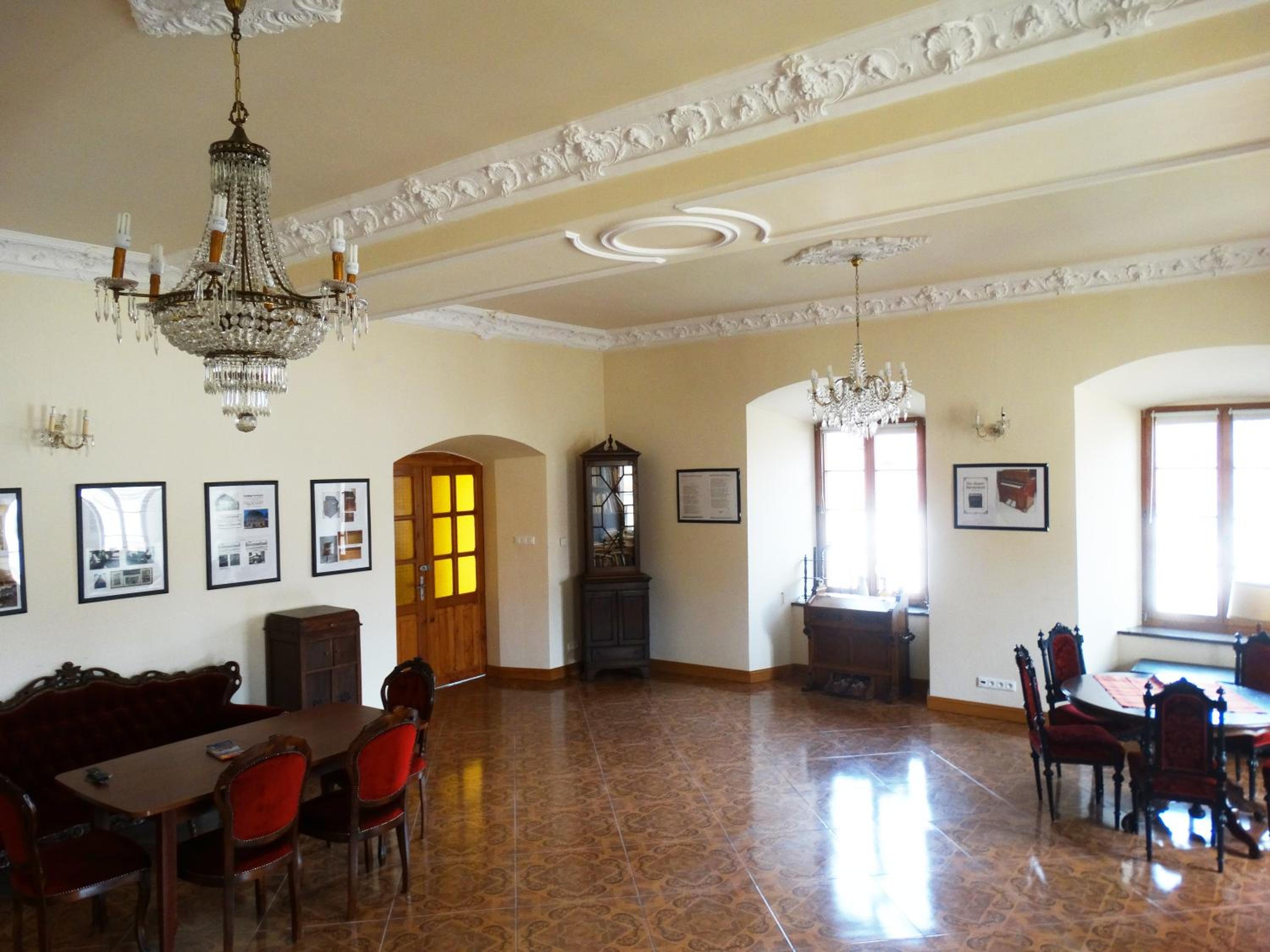 Photo 16
