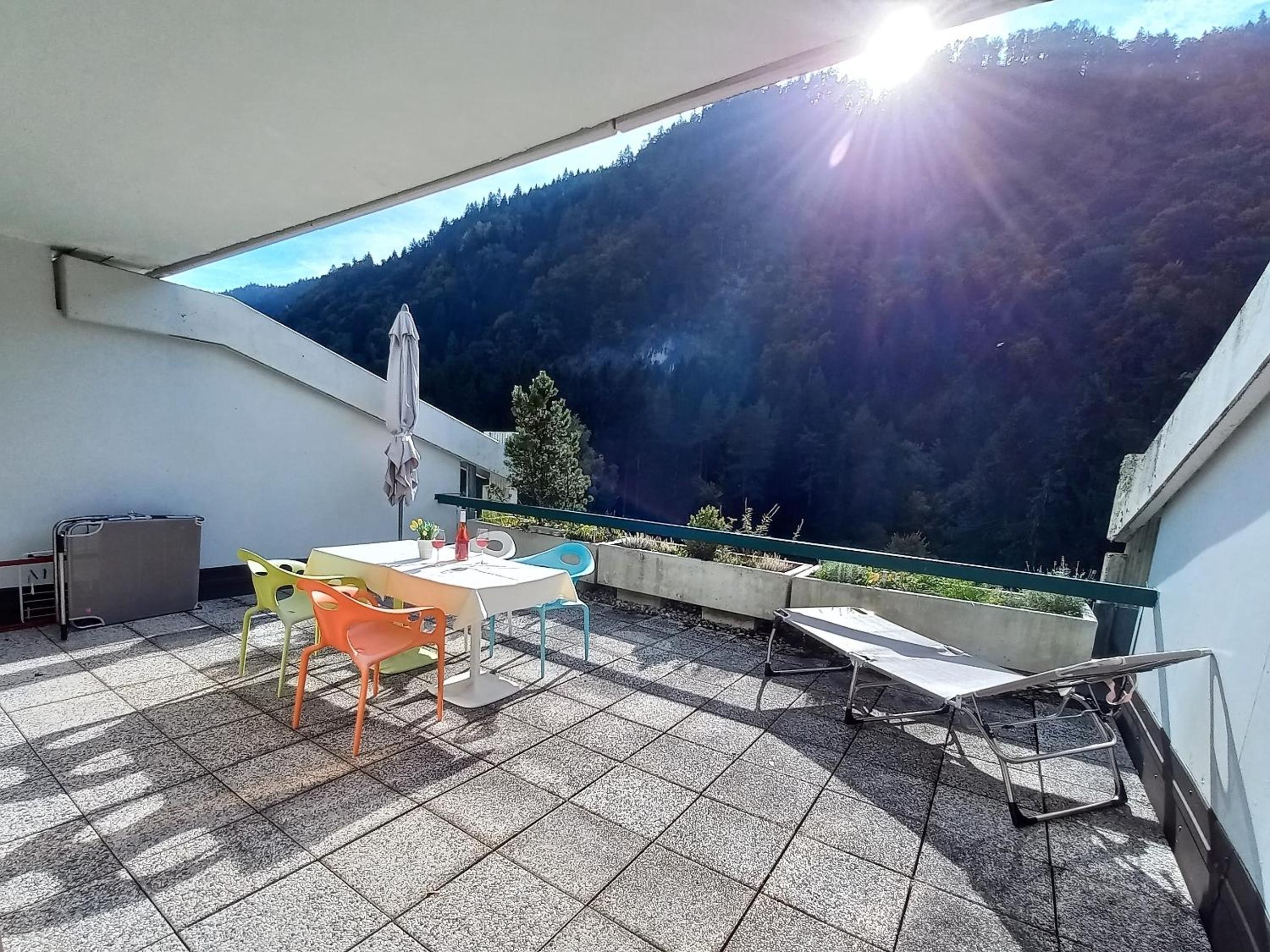 LB2 Seeappartement Haus Landskron mit direktem Seezugang am Ossiachersee view 4
