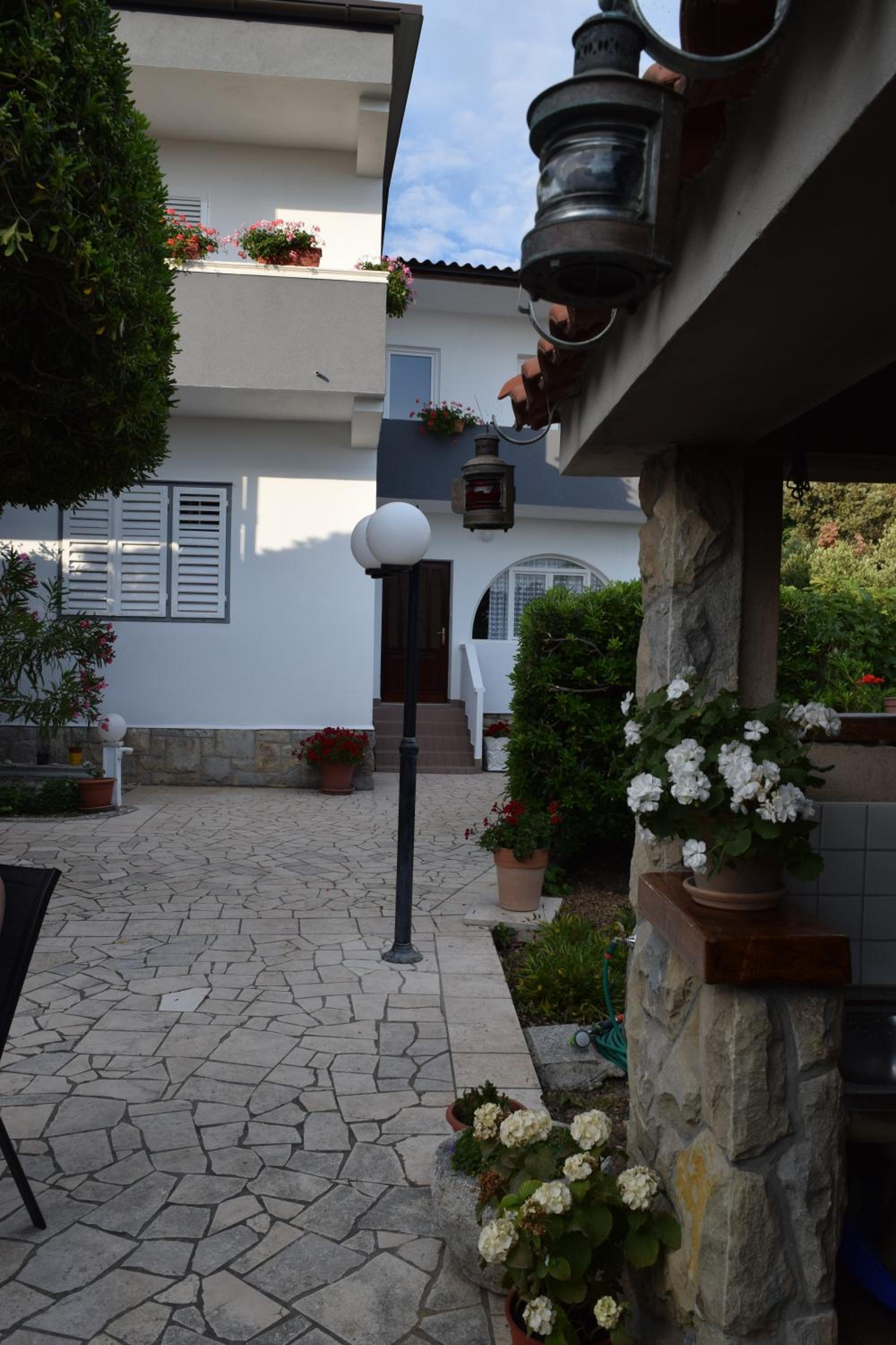 Apartmani Anđela i Mladen Debelić view 2