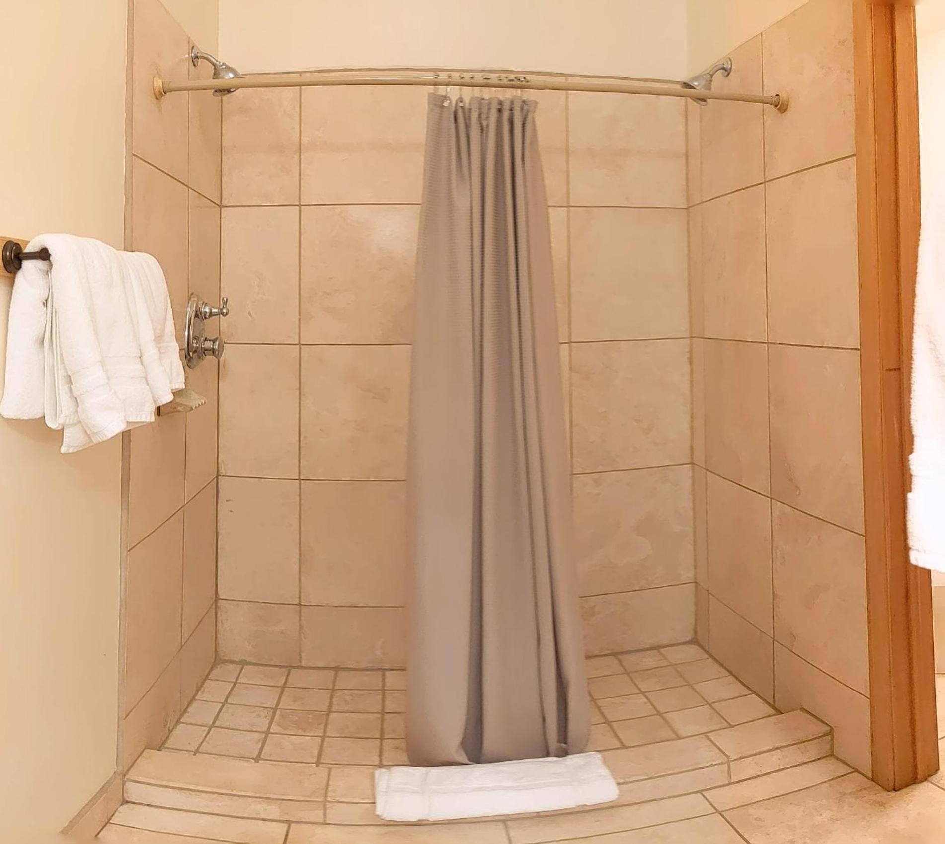 Sandpoint Vacations - Lodge at Sandpoint - Property Image 14