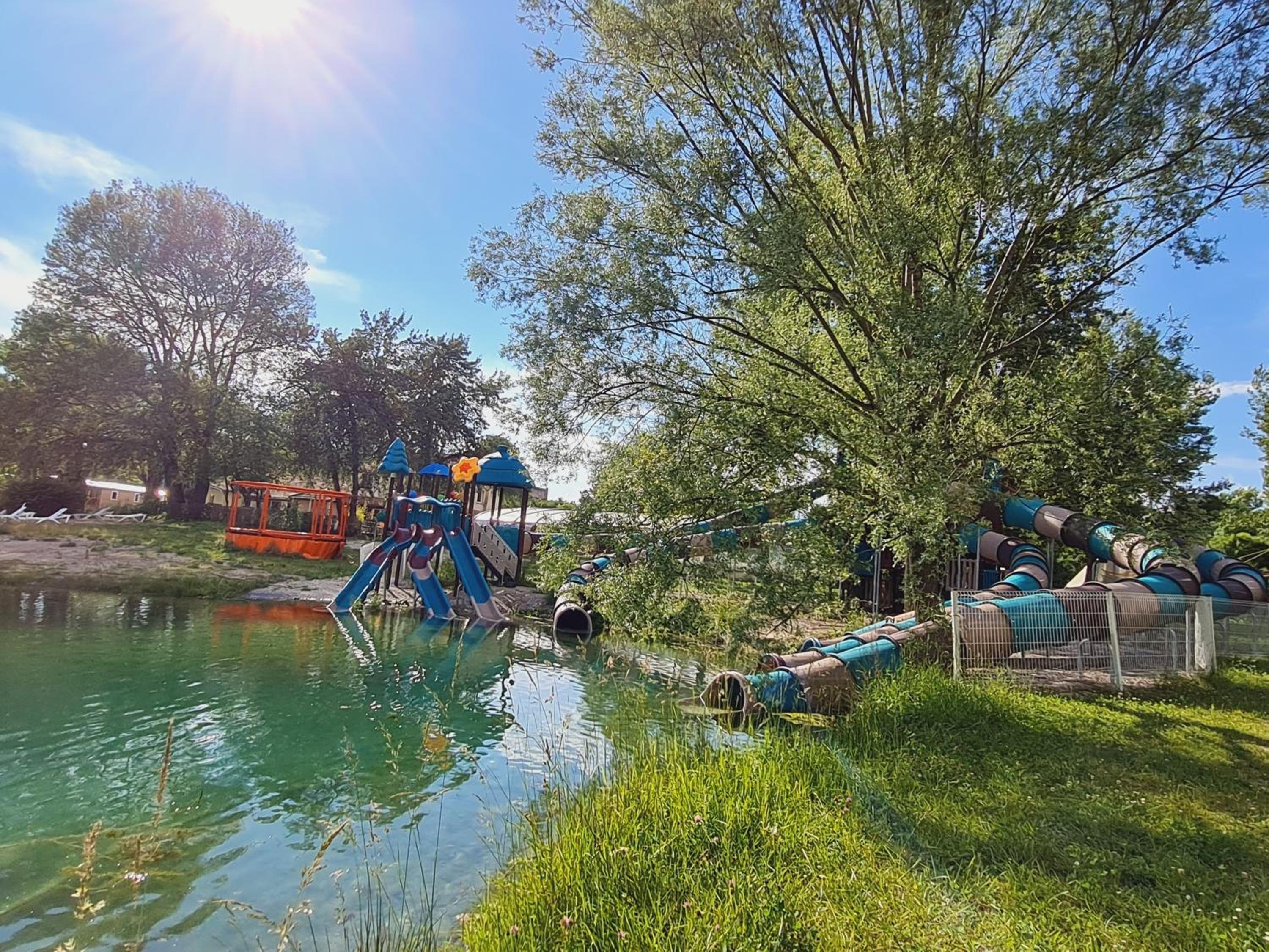 Camping Le Lac Bleu