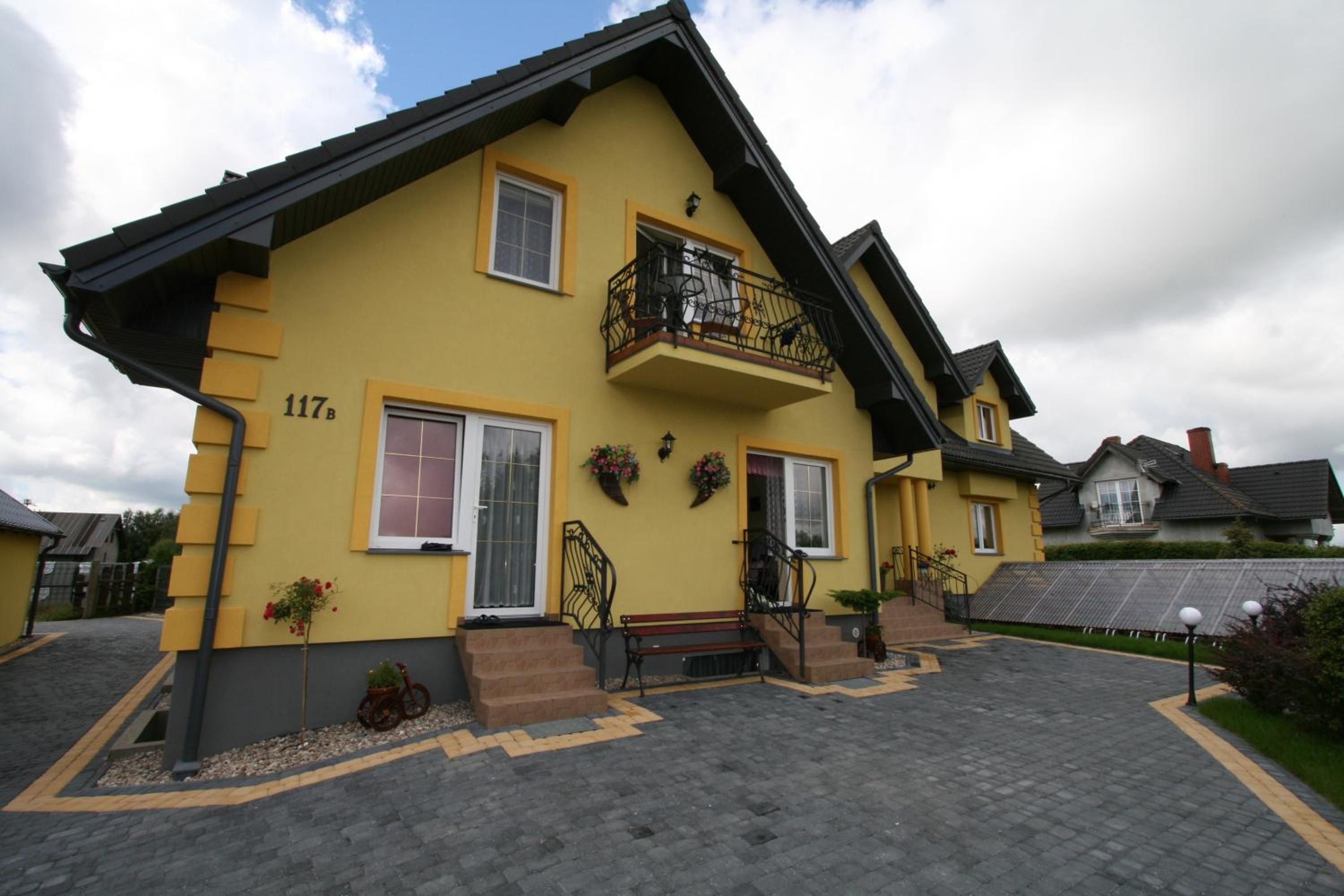 Kaszubski Dworek view 3
