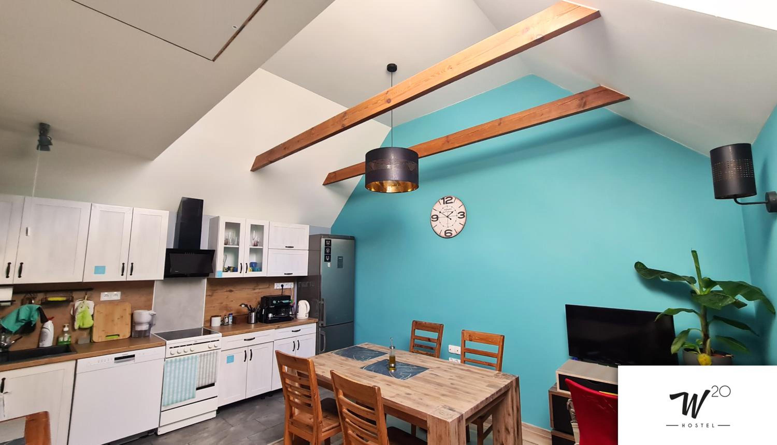 W20 Hostel