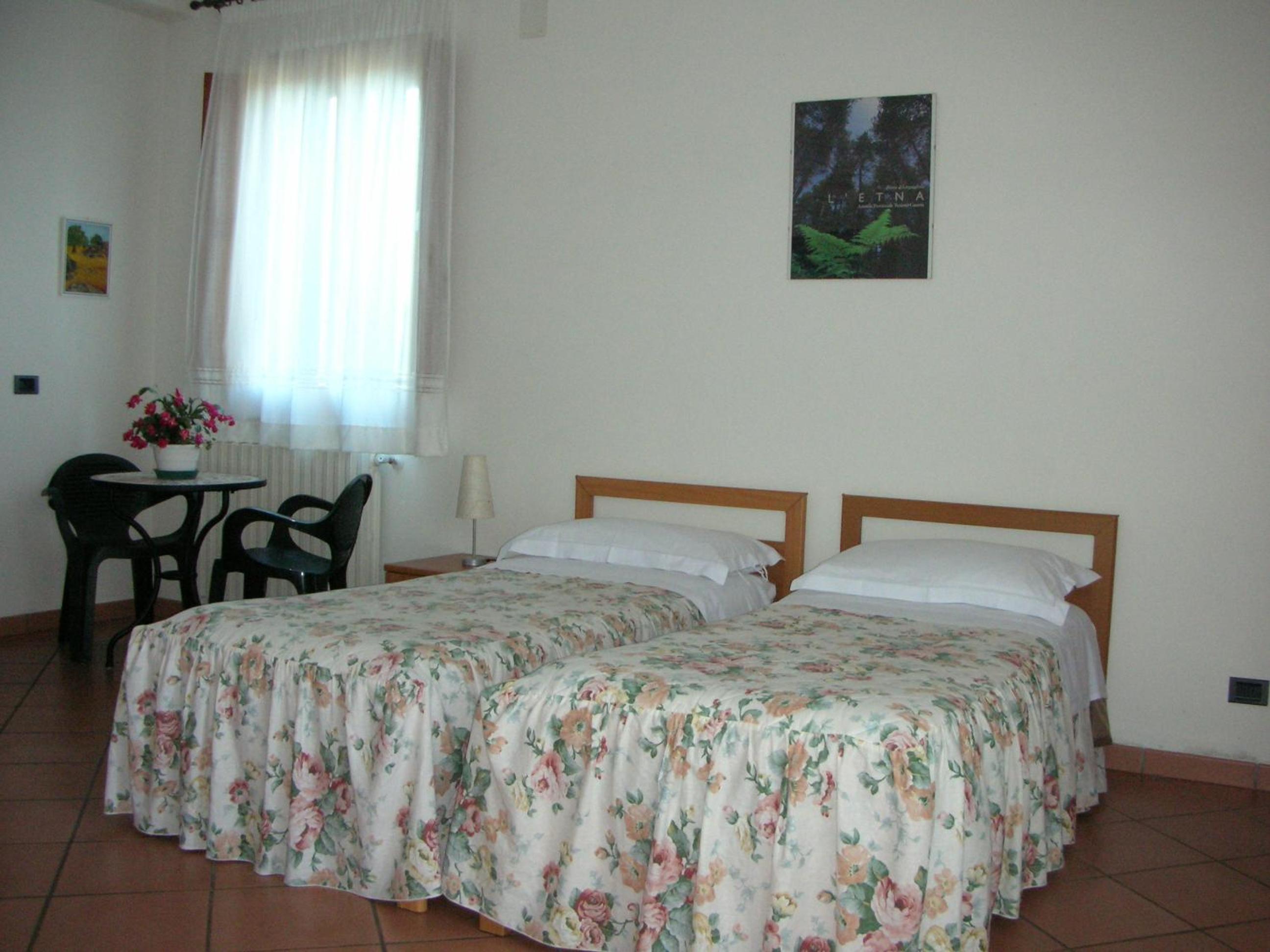 Photo 35