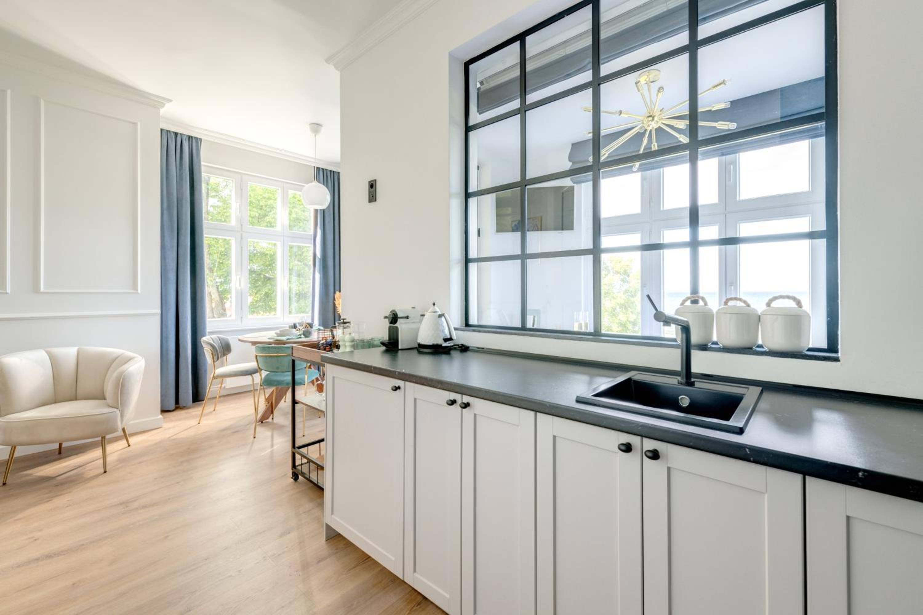 Sea view apartment