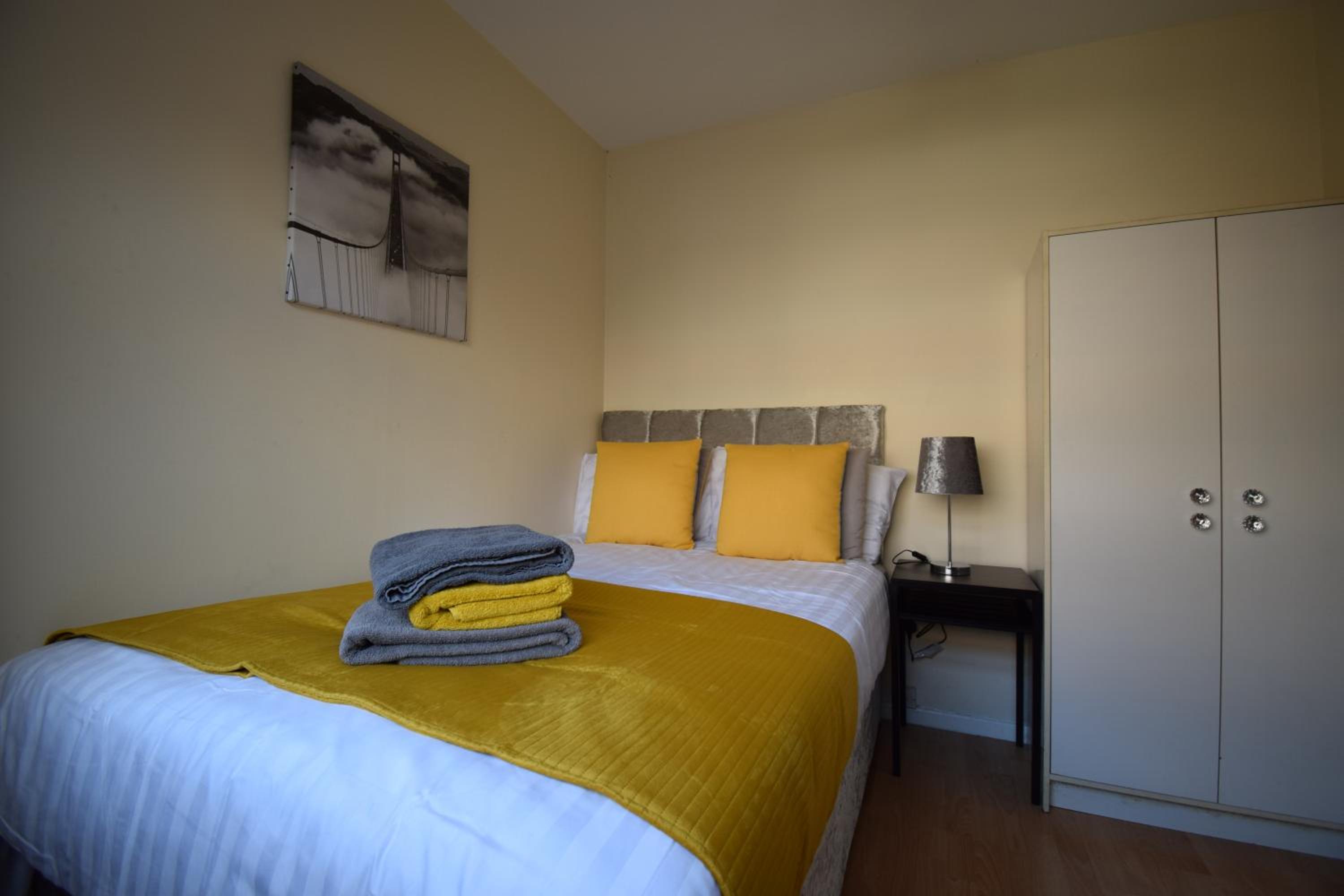 Prime Location Apartment view 3