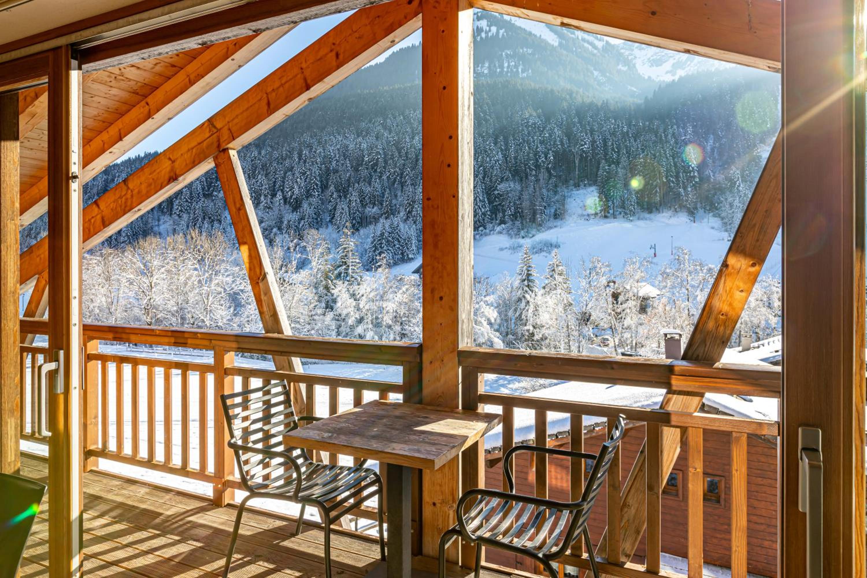Balcony & Terrace
