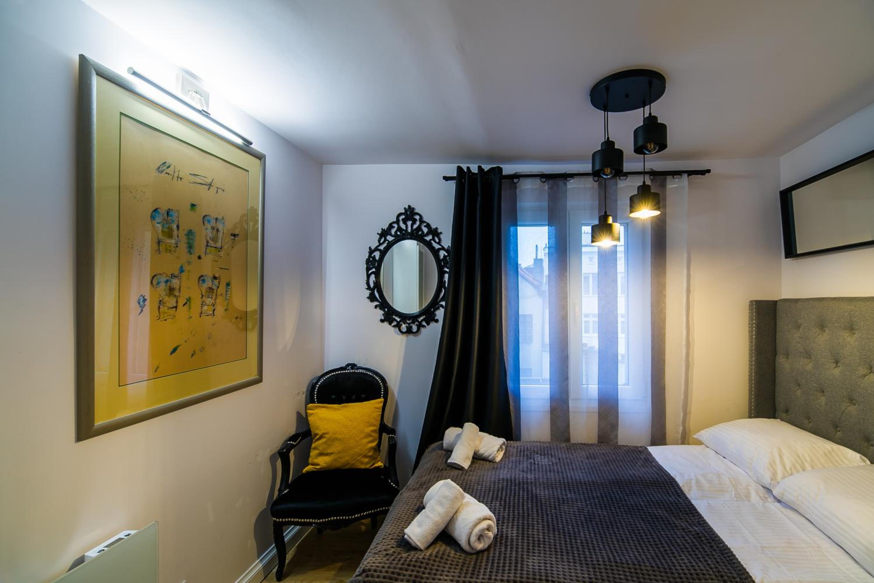 Apartament Złoty