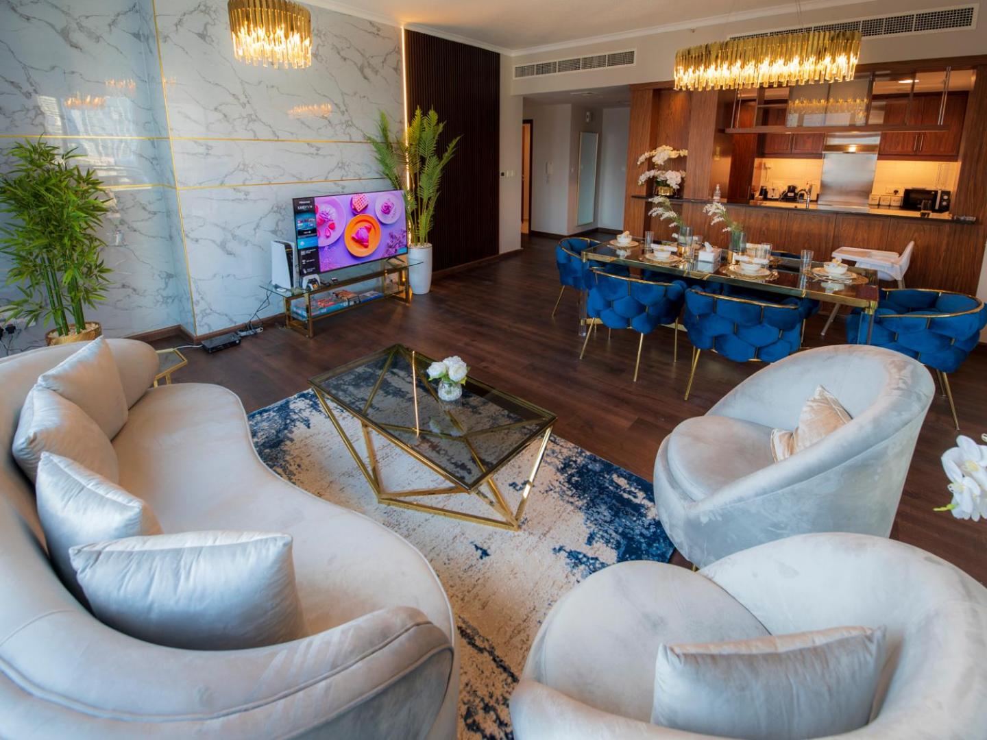 FIRST CLASS 2BR with full DUBAI DOWNTOWN SKYLINE view