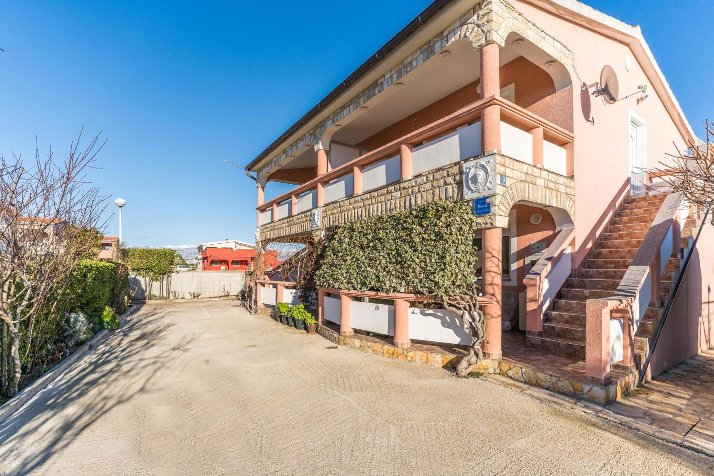 Apartmani Zarko view 2