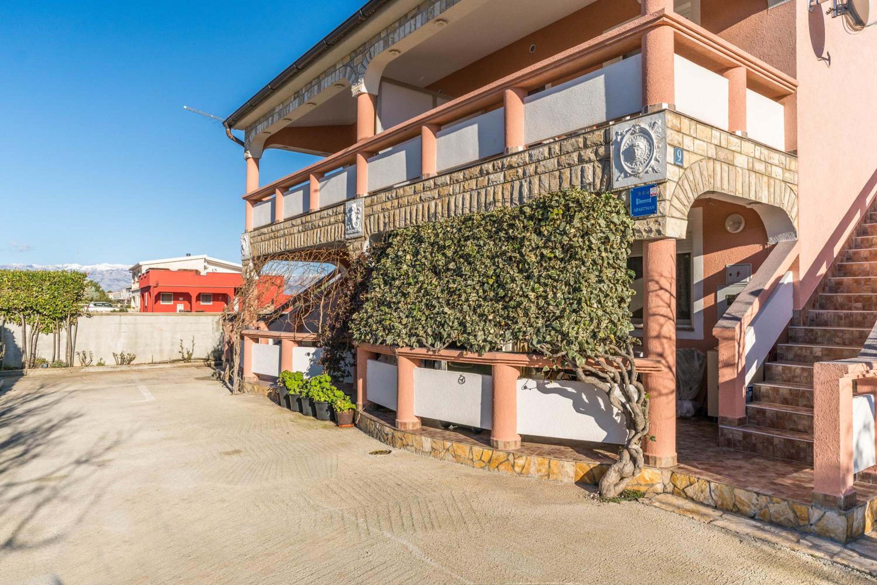 Apartmani Zarko view 3