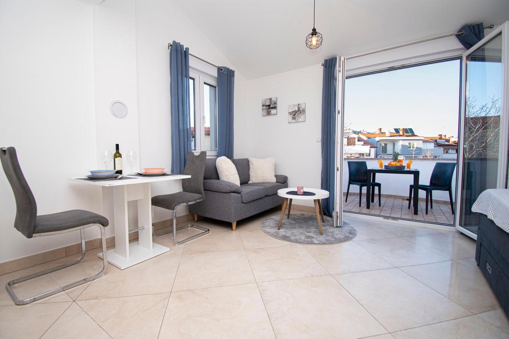 APARTMENT SUN