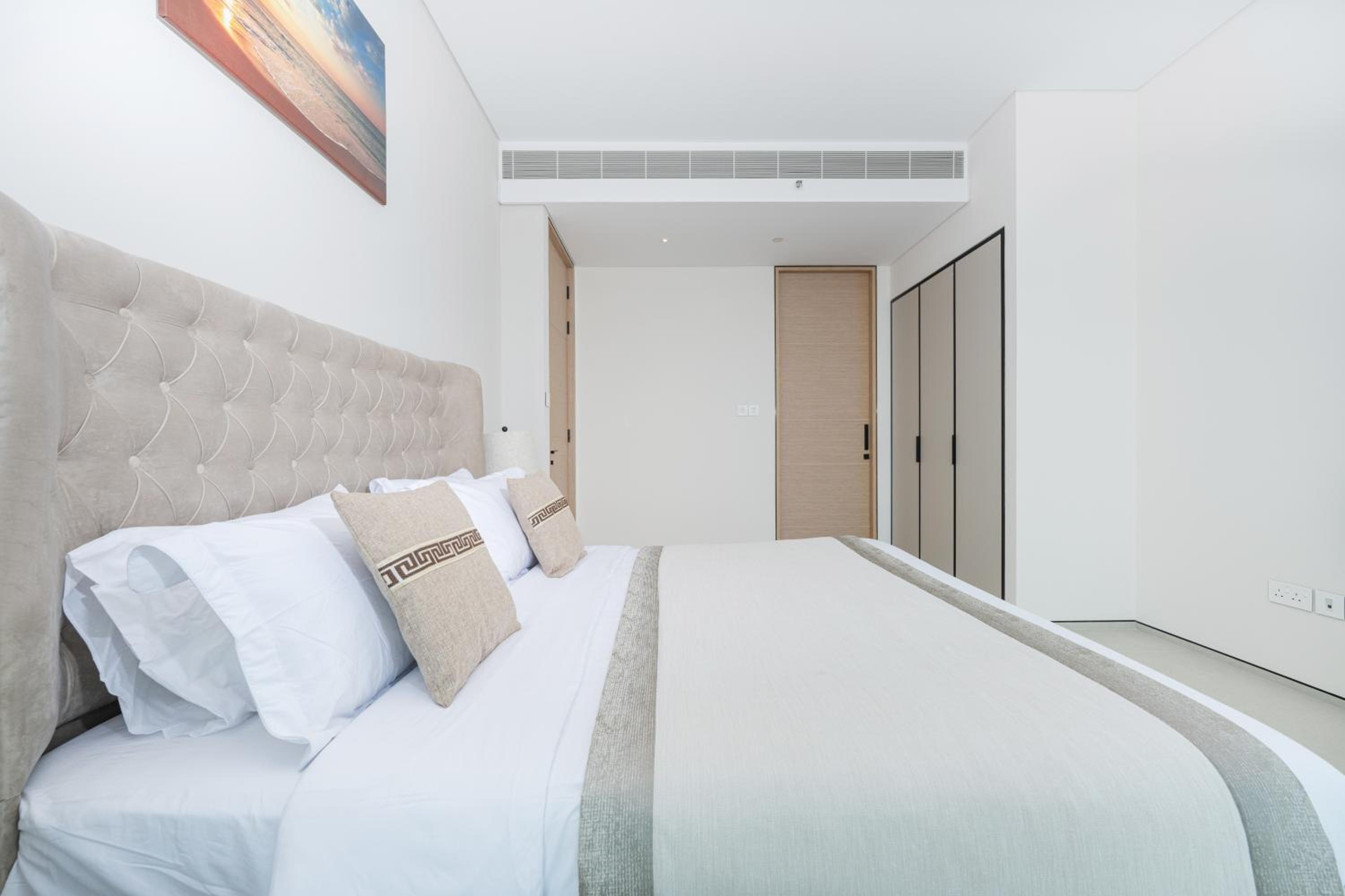 Address Beach Resort Residence 2 BHK Four Apple Holiday Homes