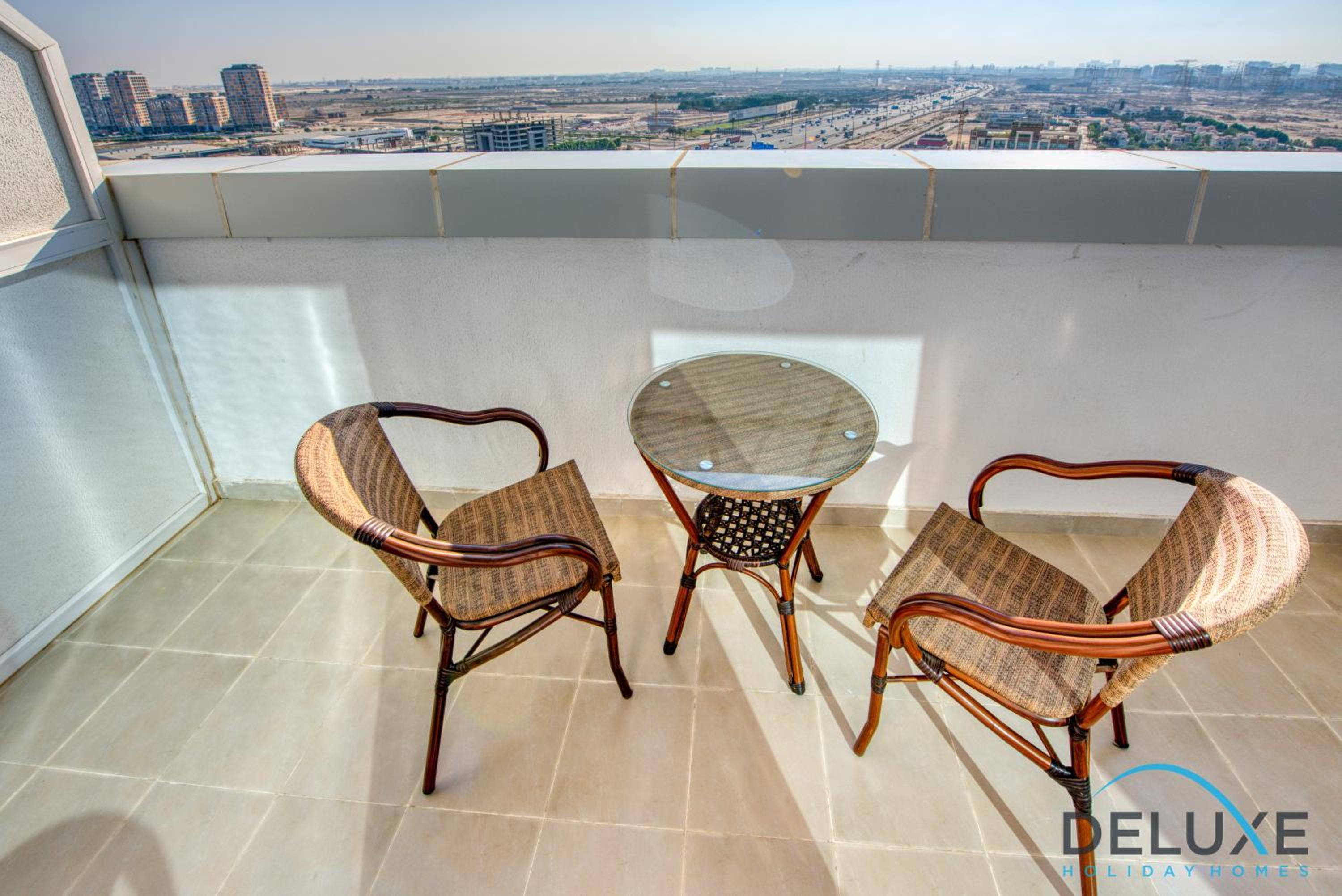 Elegant Studio in Al Jawhara Tower by Deluxe Holiday Homes