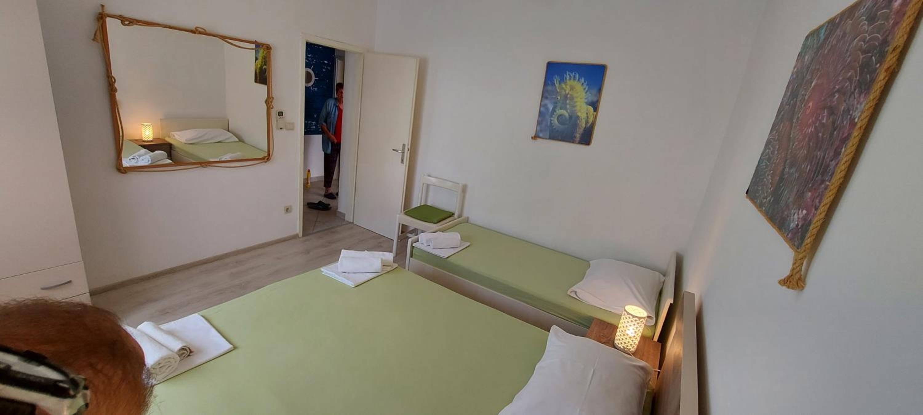 Photo 34
