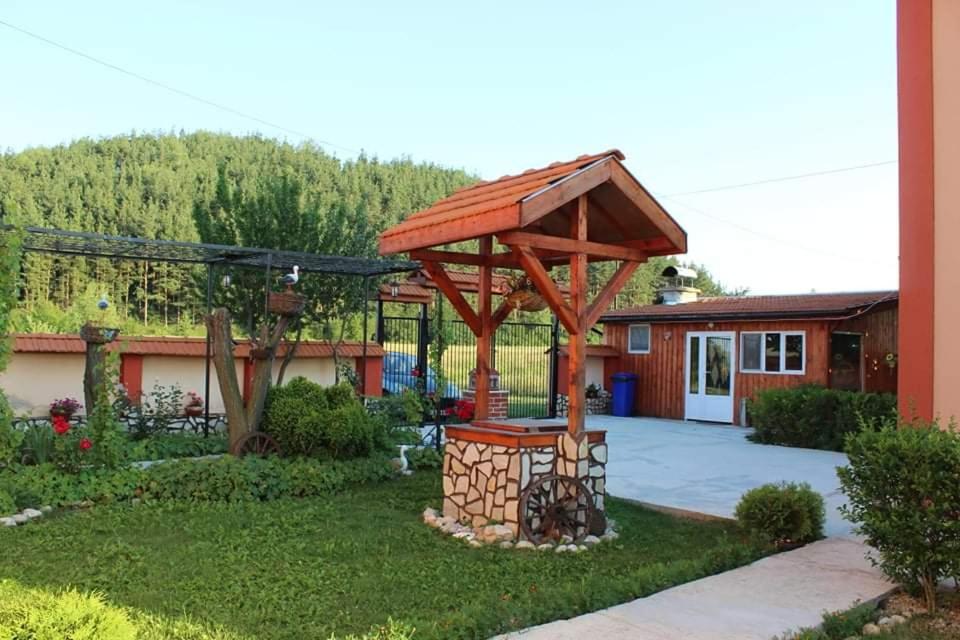 Photo 41