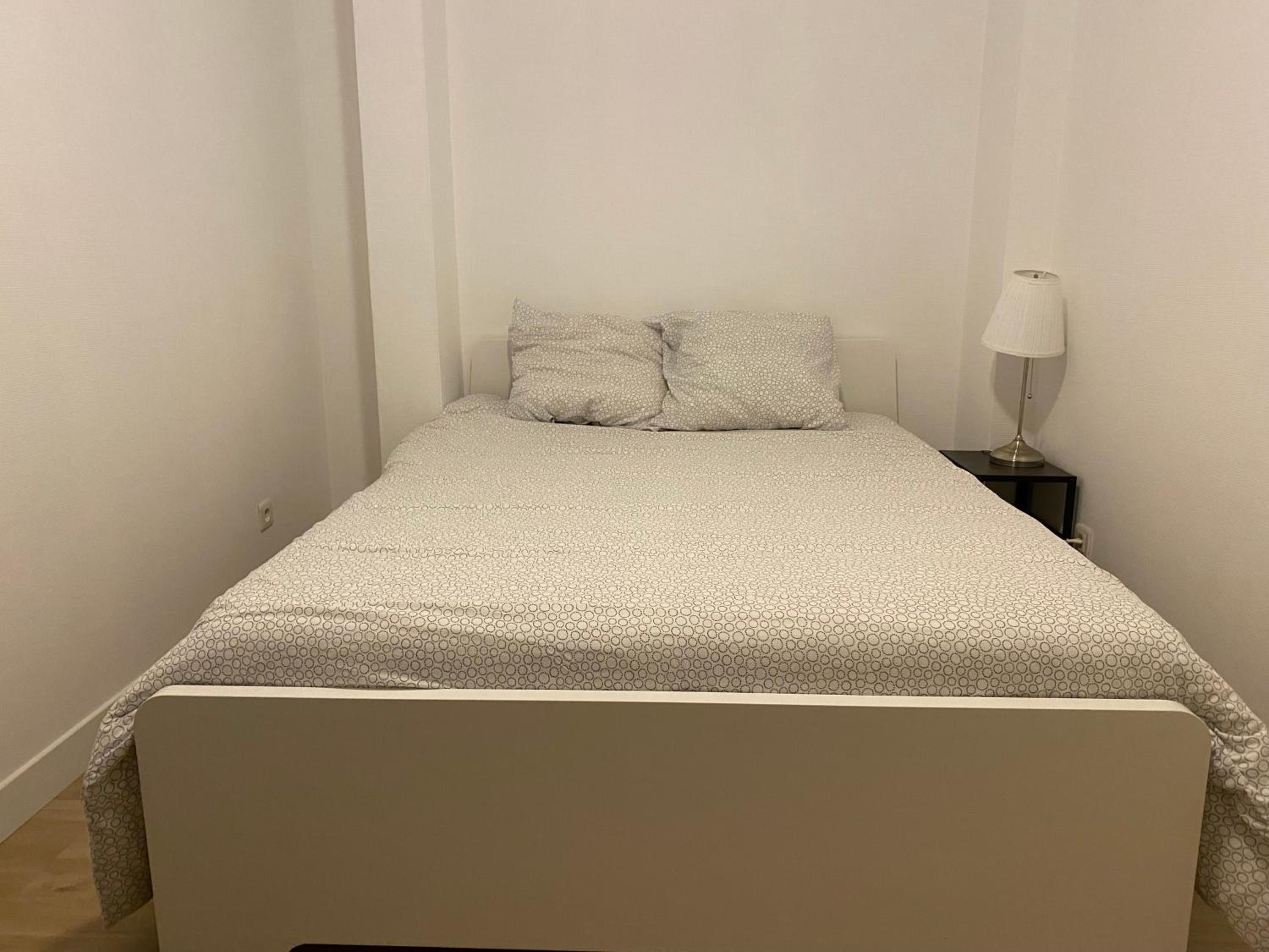 Loft entier parisien-Paris11