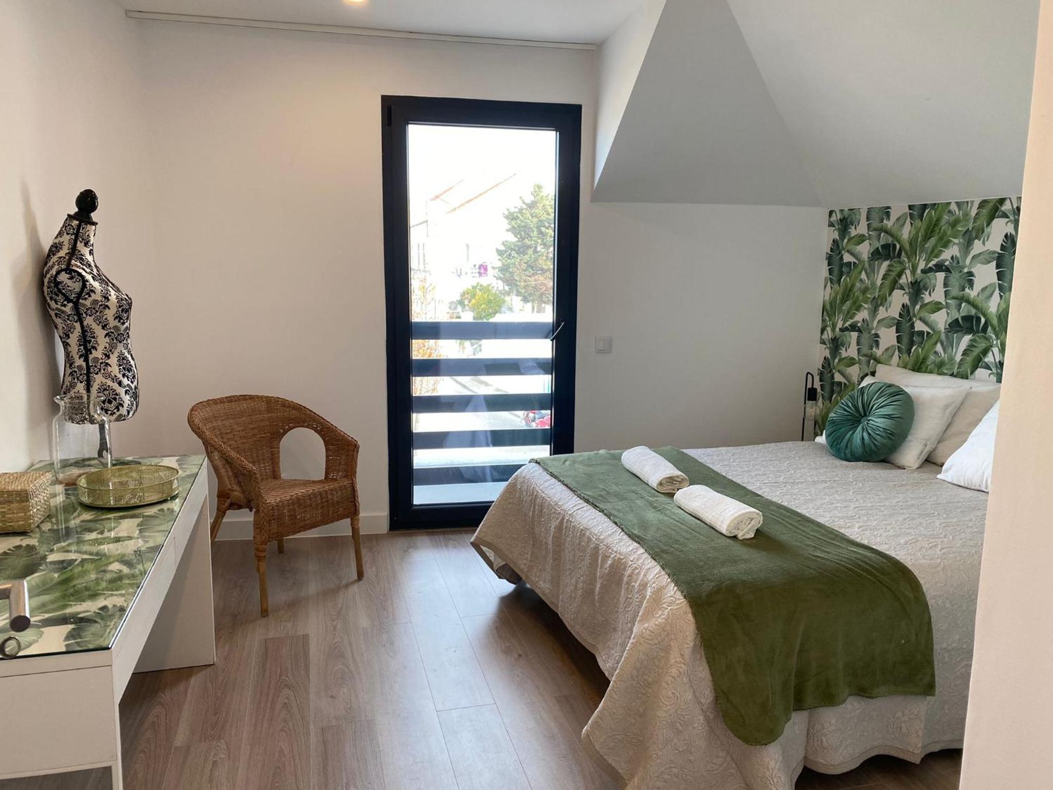 Seixal Old Town River View Apartment view 5