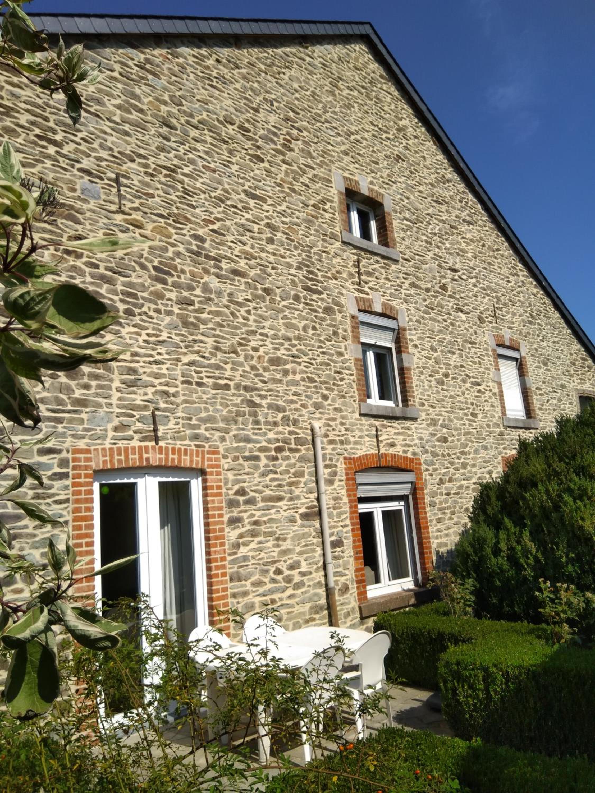 gezellig vakantiehuis te Maissin view 3