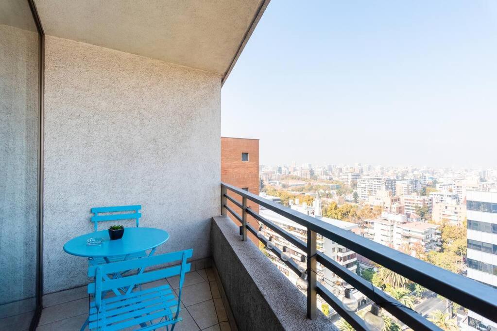 Amazing View Providencia Costanera Center Parking incl photo 5