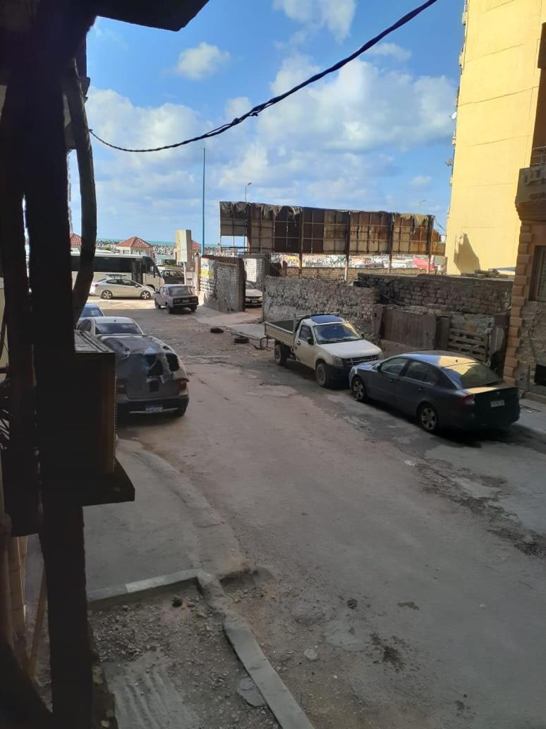 Saraya Awad Hegazi Street - Families Only view 5