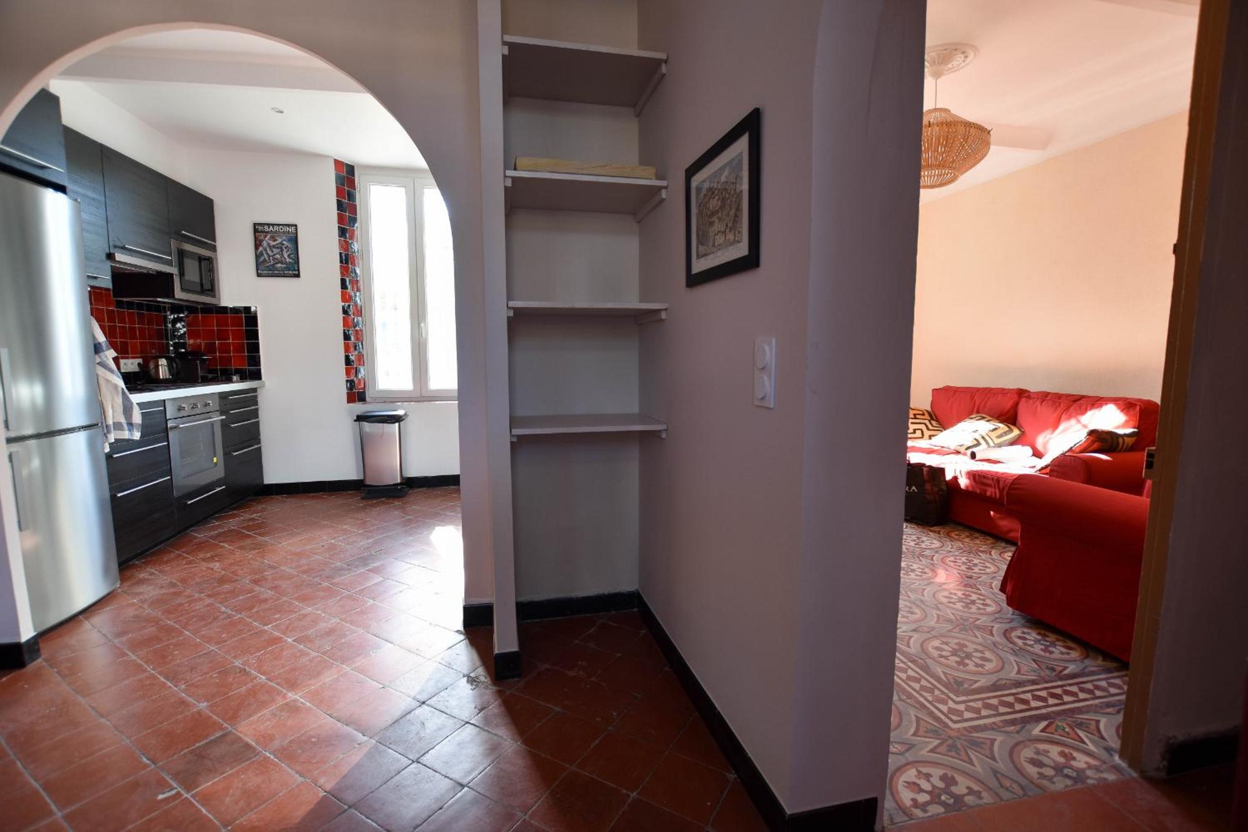 Photo 6
