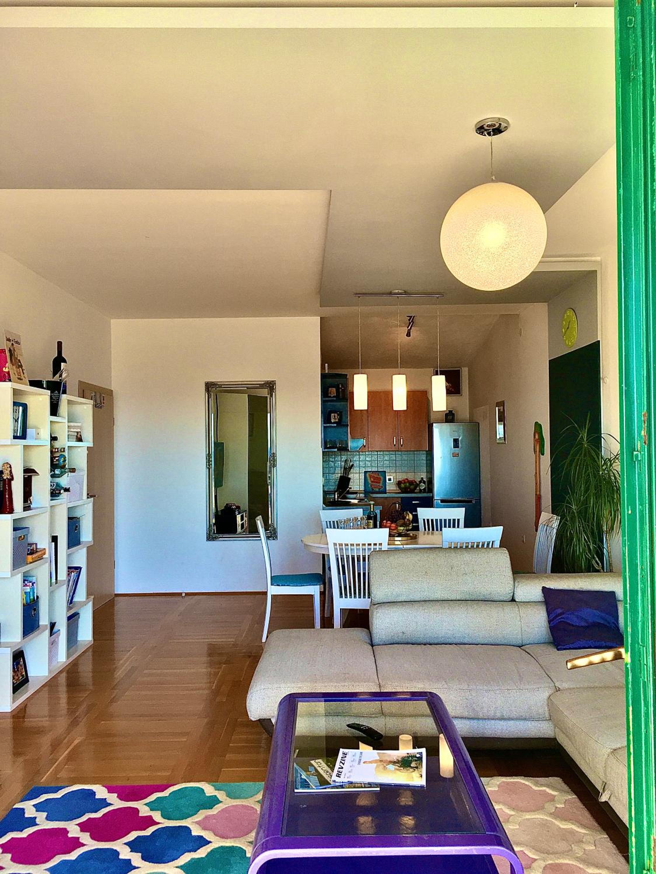 Photo 79