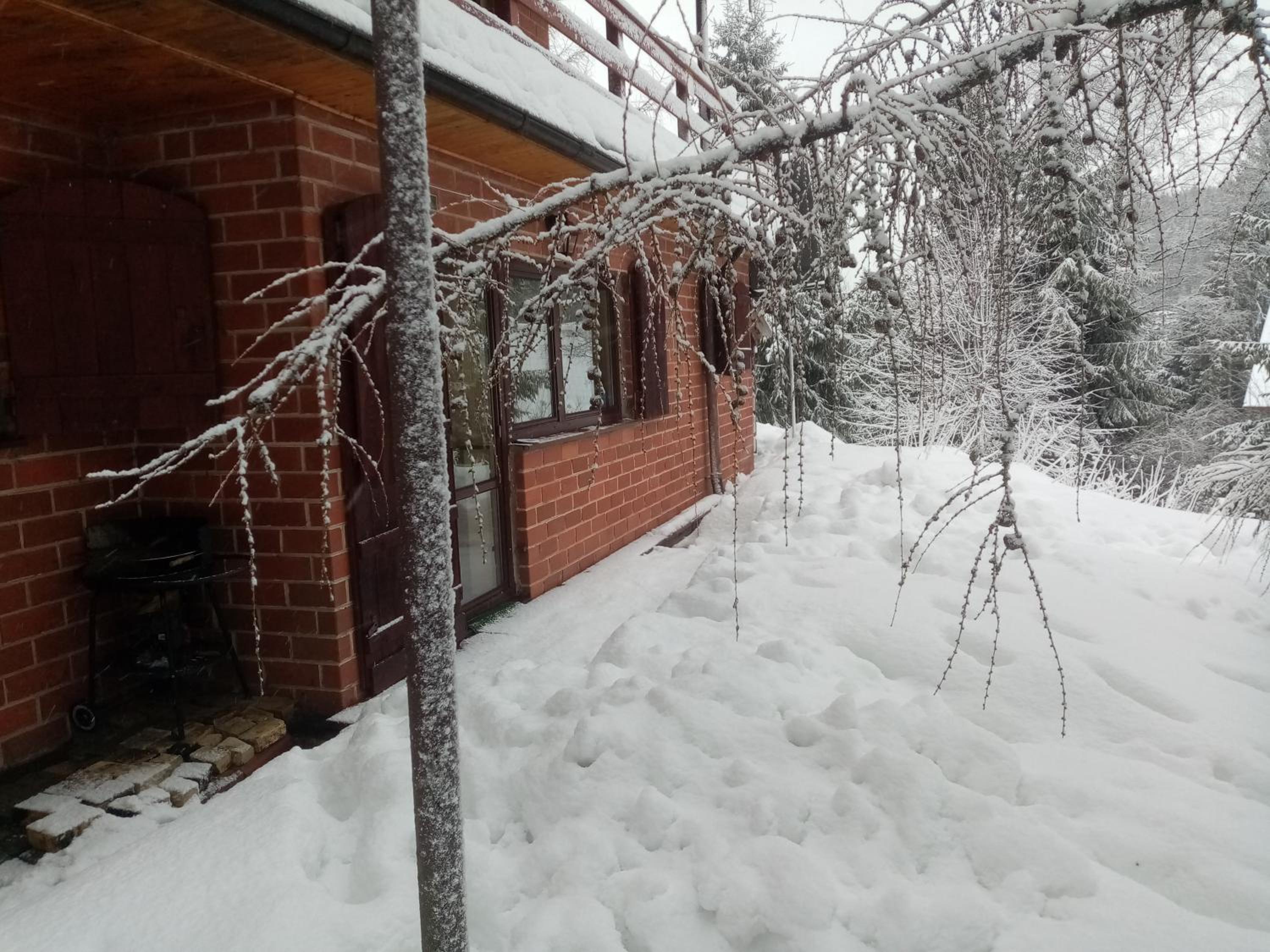 Górski Zakątek z kominkiem i tarasem view 2