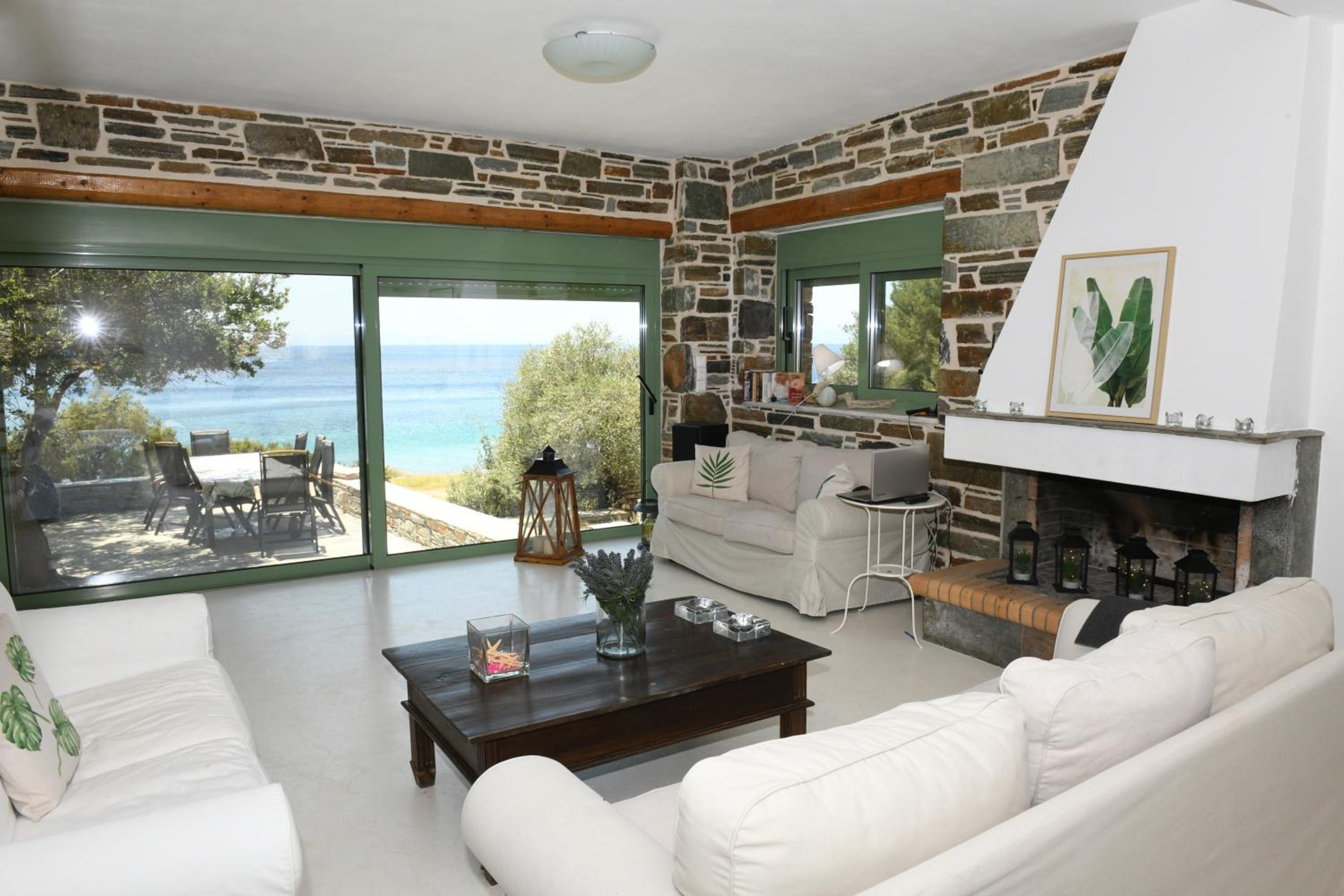 Sun Senses - villa with private beach