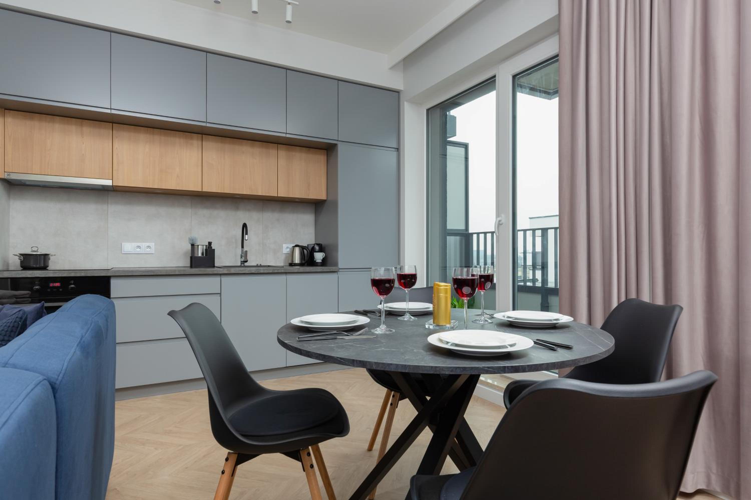 Mokotów Apartment LUX with Parking by Renters Prestige view 2