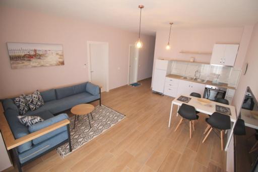 Sea View Apartment!Beach Access!Luxury & Peaceful! photo 3