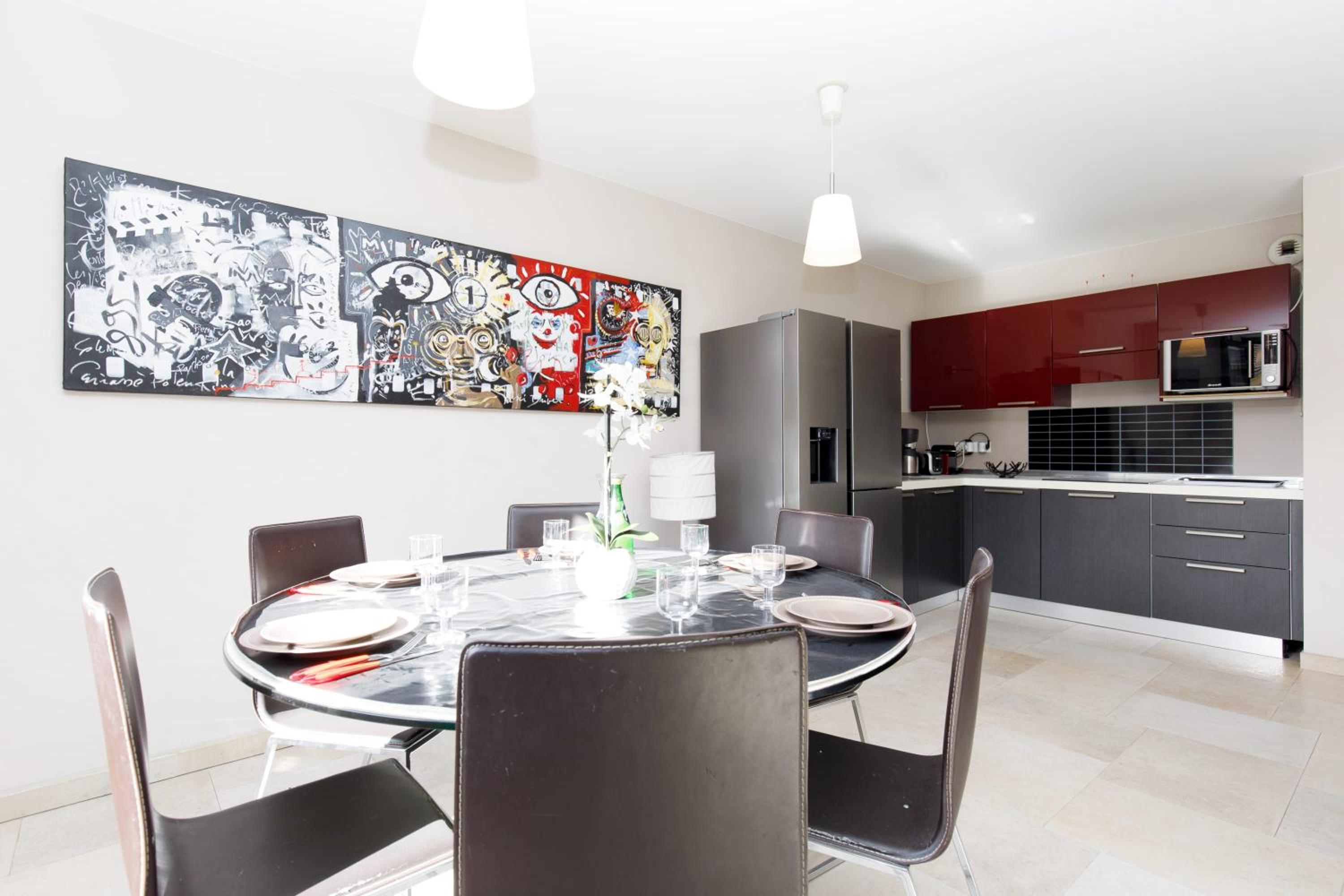 3 bedrooms: 200m from Croisette photo 2