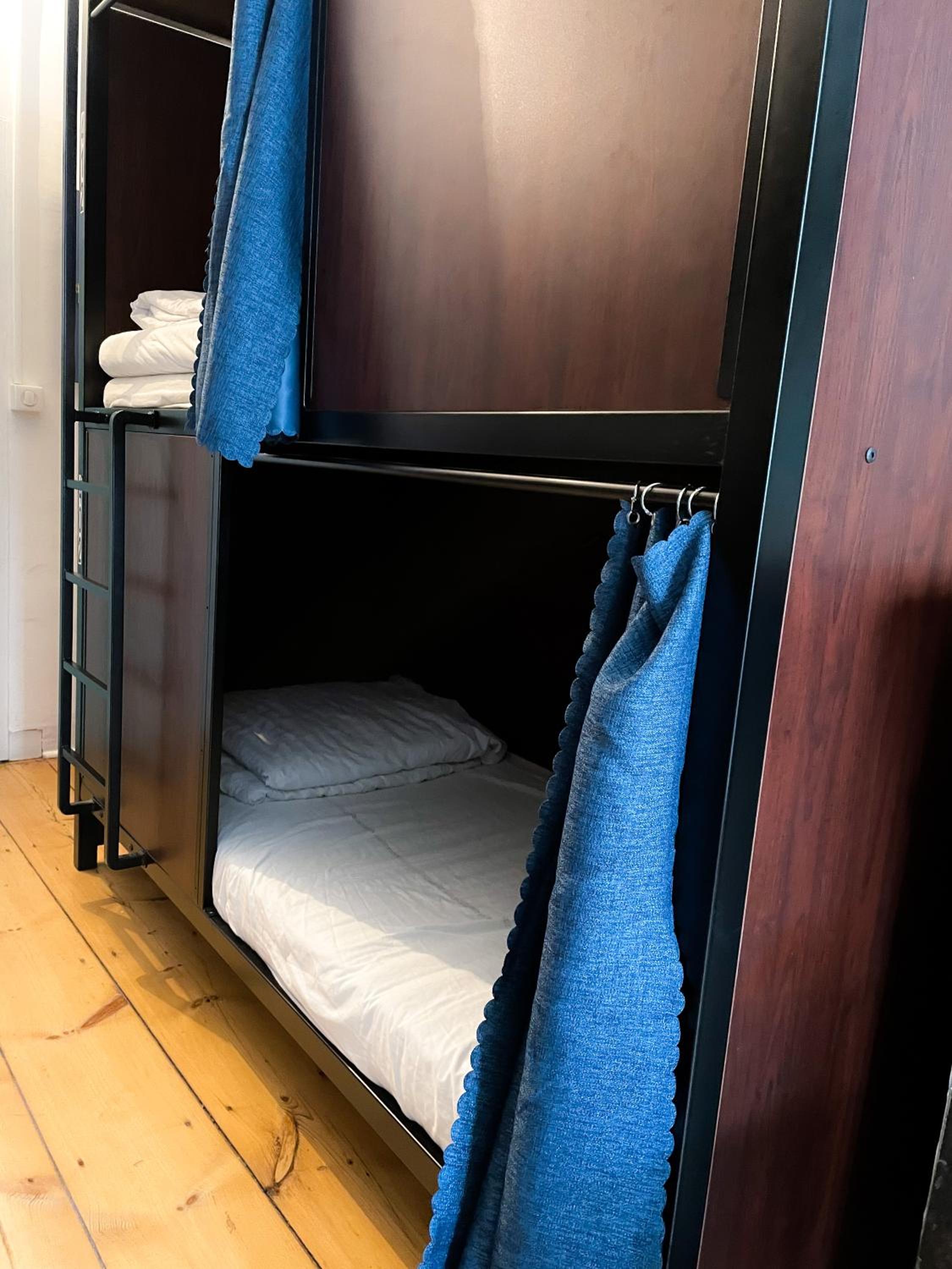 HOSTEL20 Bordeaux HIFRANCE