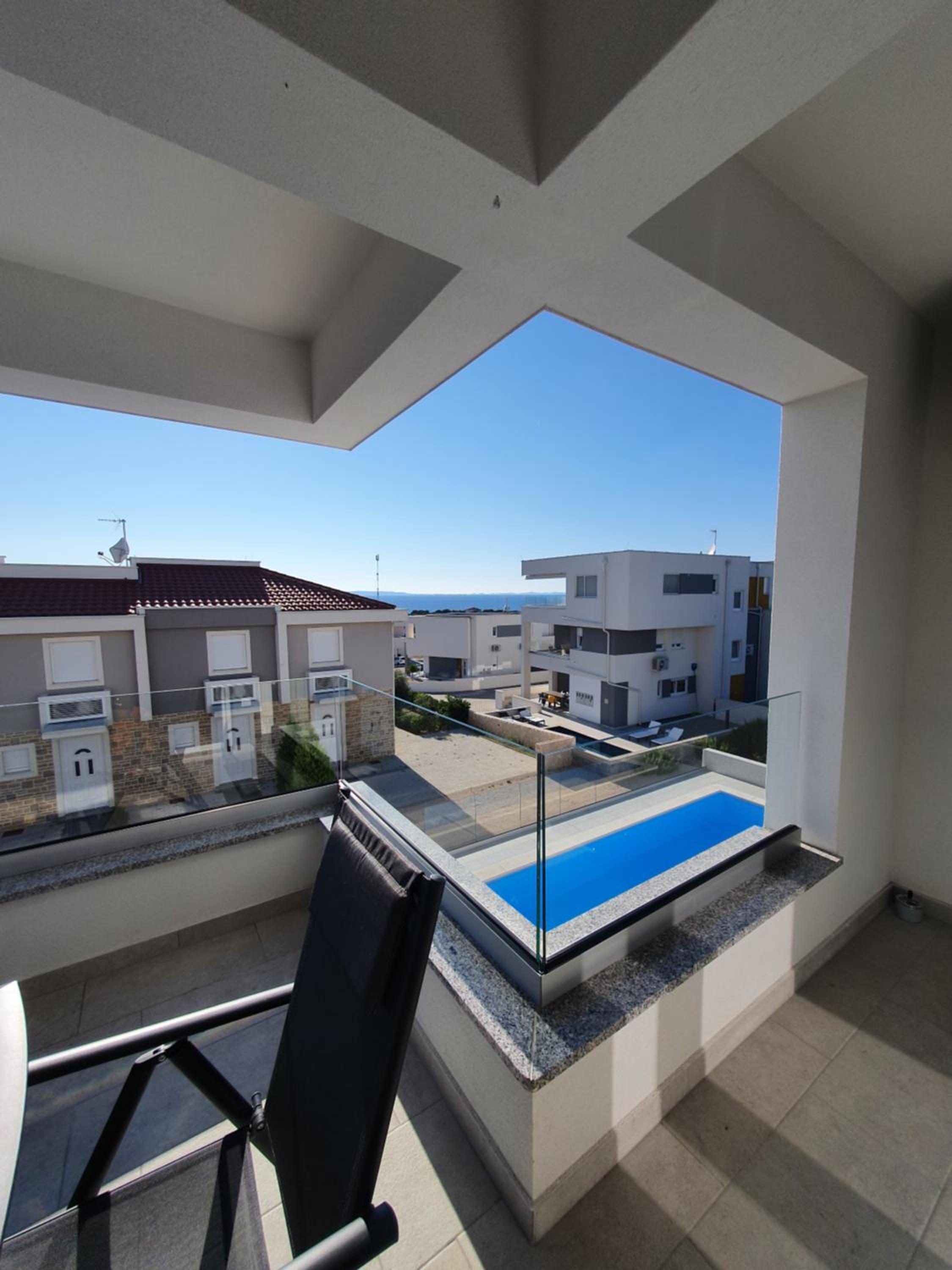 Aquarius Luxury apartment with pool and sea view view 4