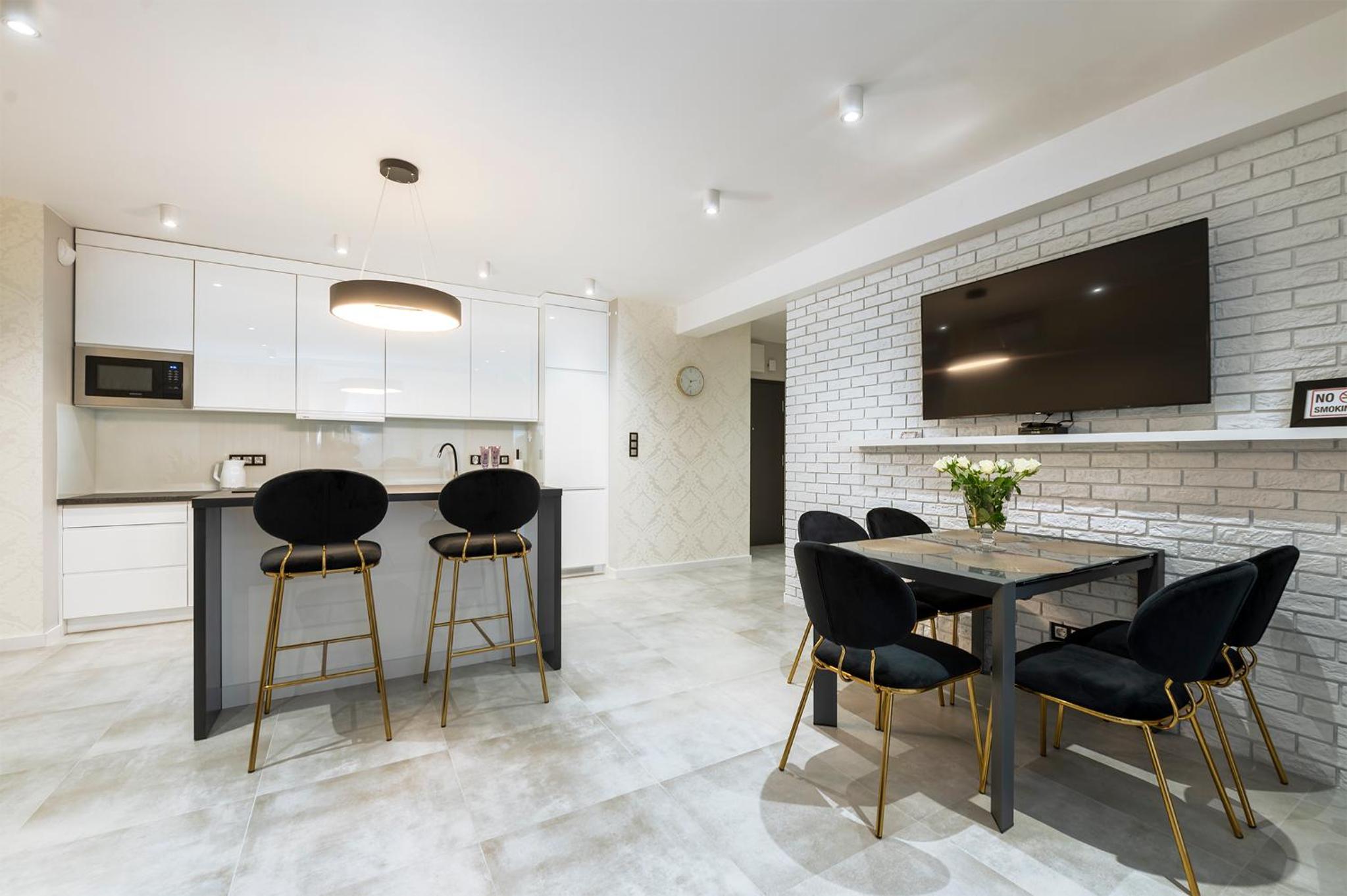 Manufaktura's STAR ***** apartment by PinPoint