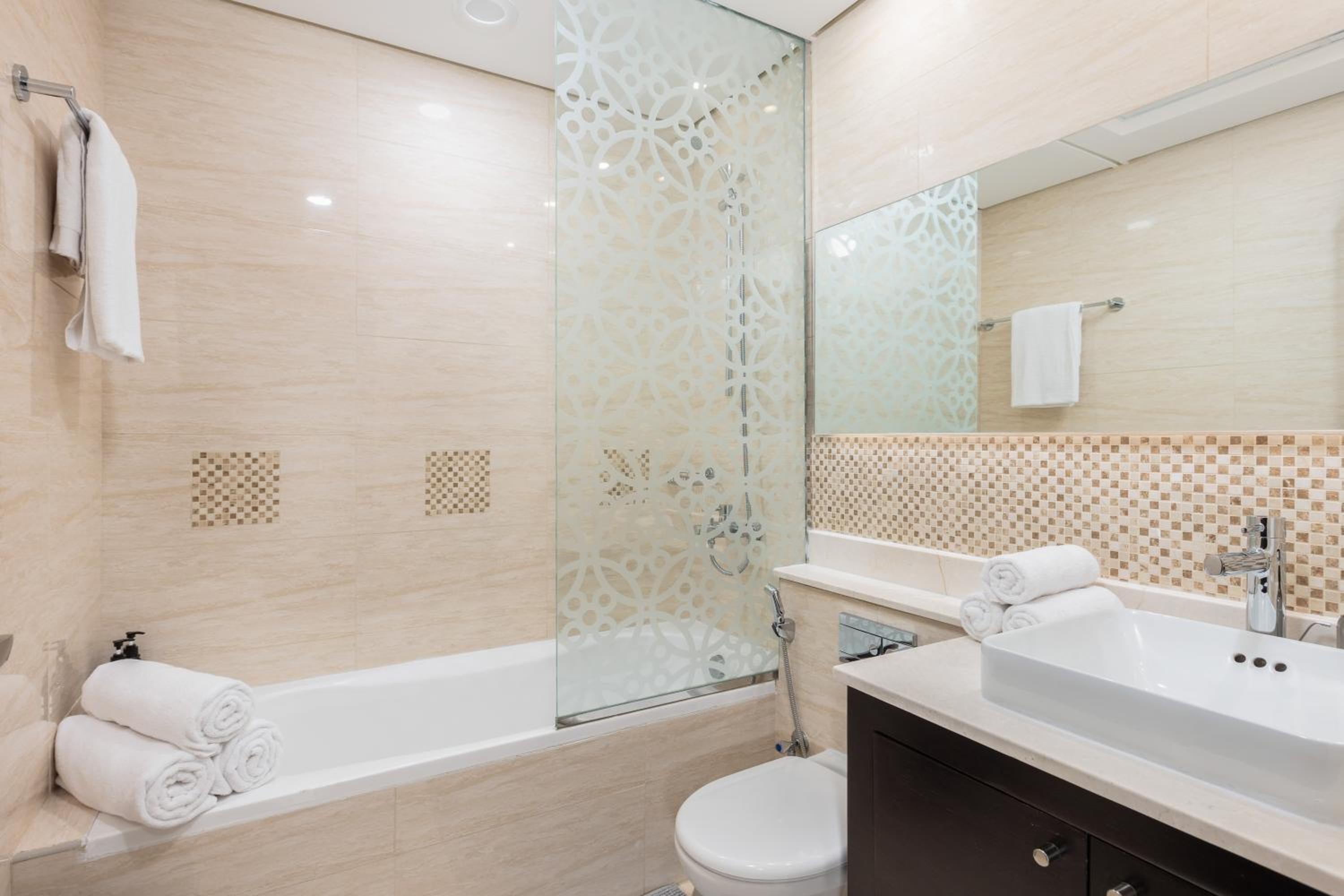 Lovely & Pristine 2BR + kids - 7min to Dubai Mall