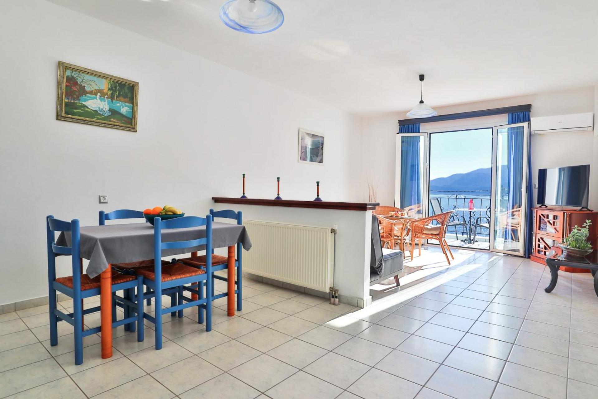 Myrto Apartments