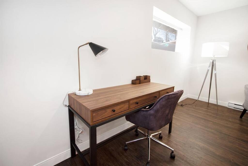 Cheerful 4 bedrooms duplex unit great location view 2